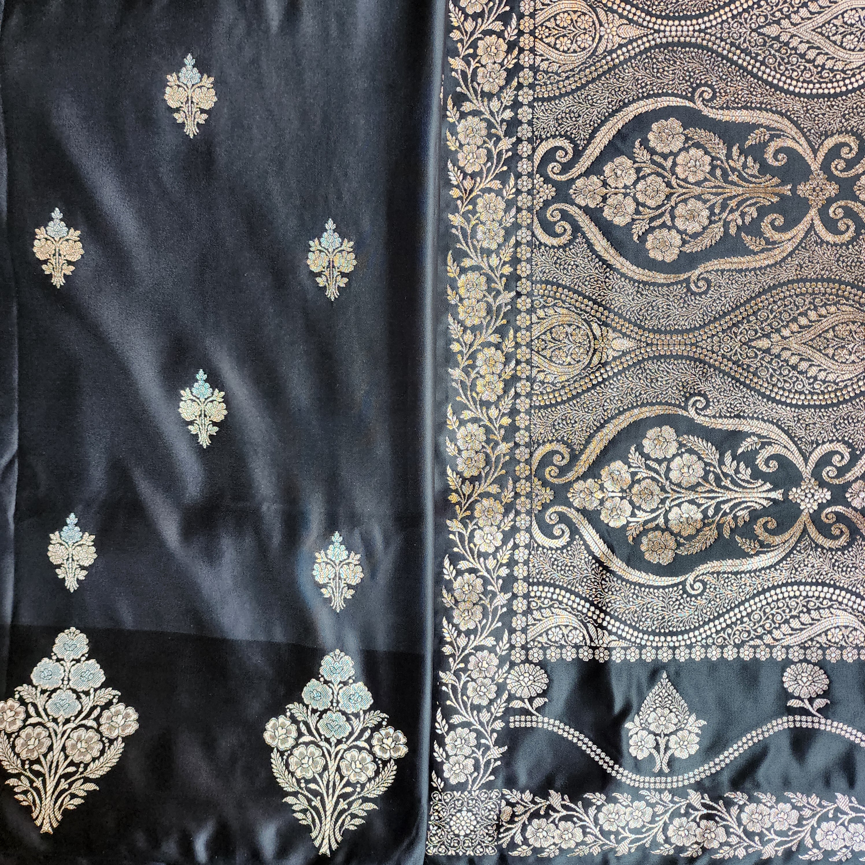 Dual-Tone Black Pure Banarasi Katan Silk Saree