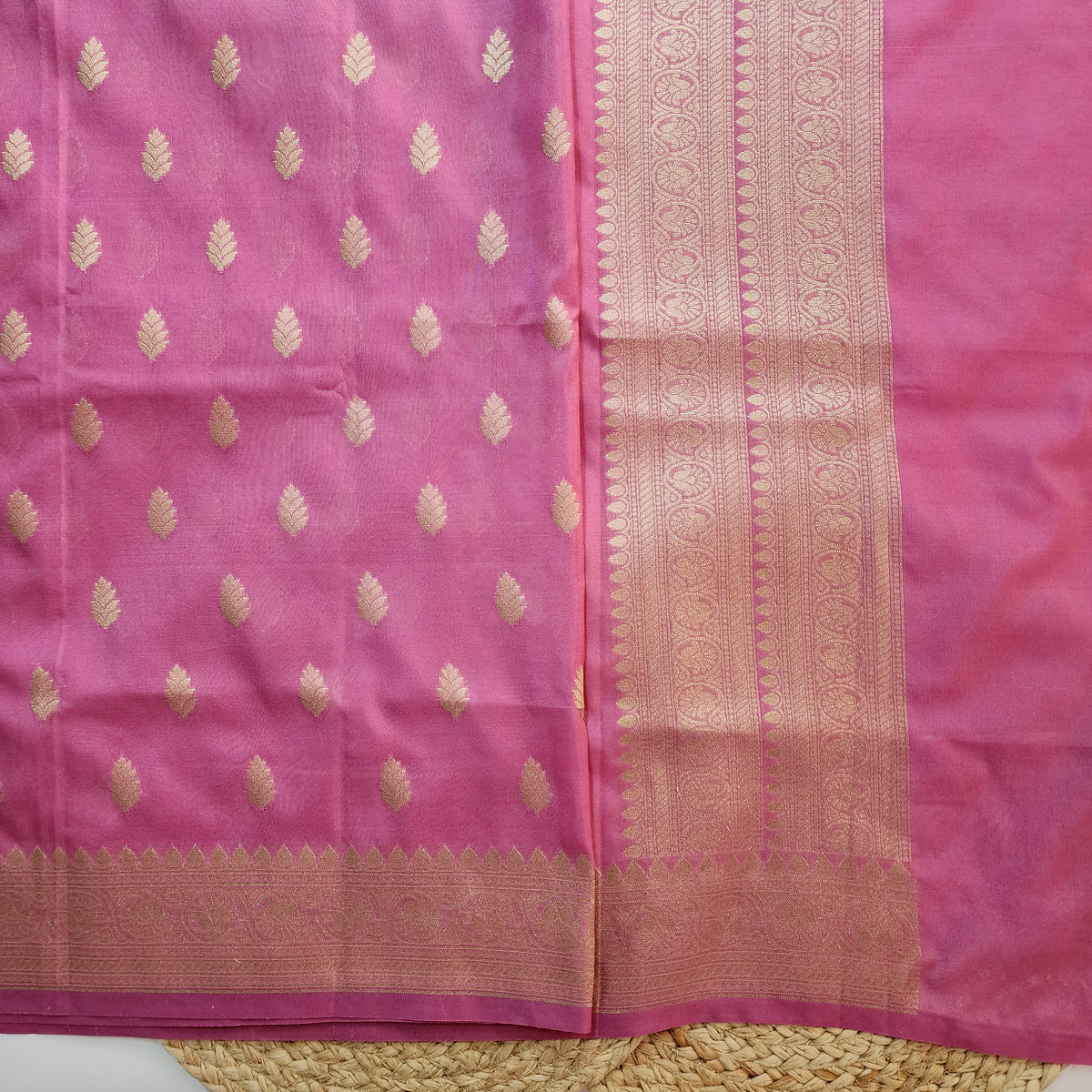 Dusty Rose Banarasi Tapetta Silk Leaf Weave Dupatta