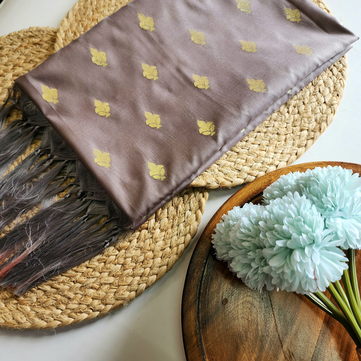 Mauve Banarasi Tapetta Silk Leaf Weave Dupatta