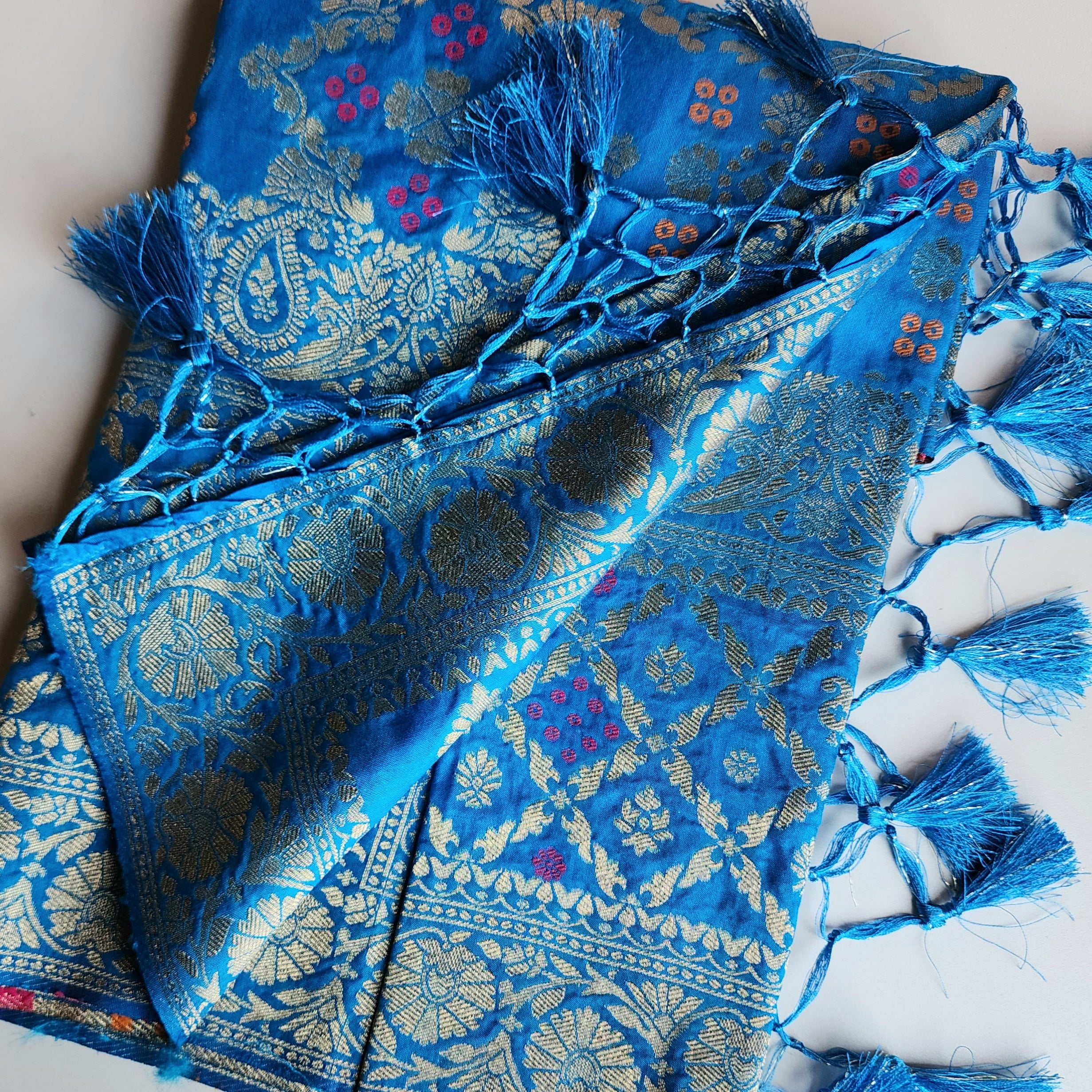 Electric Blue Bandhani Dupatta with Floral and Geometric Zari Weave
