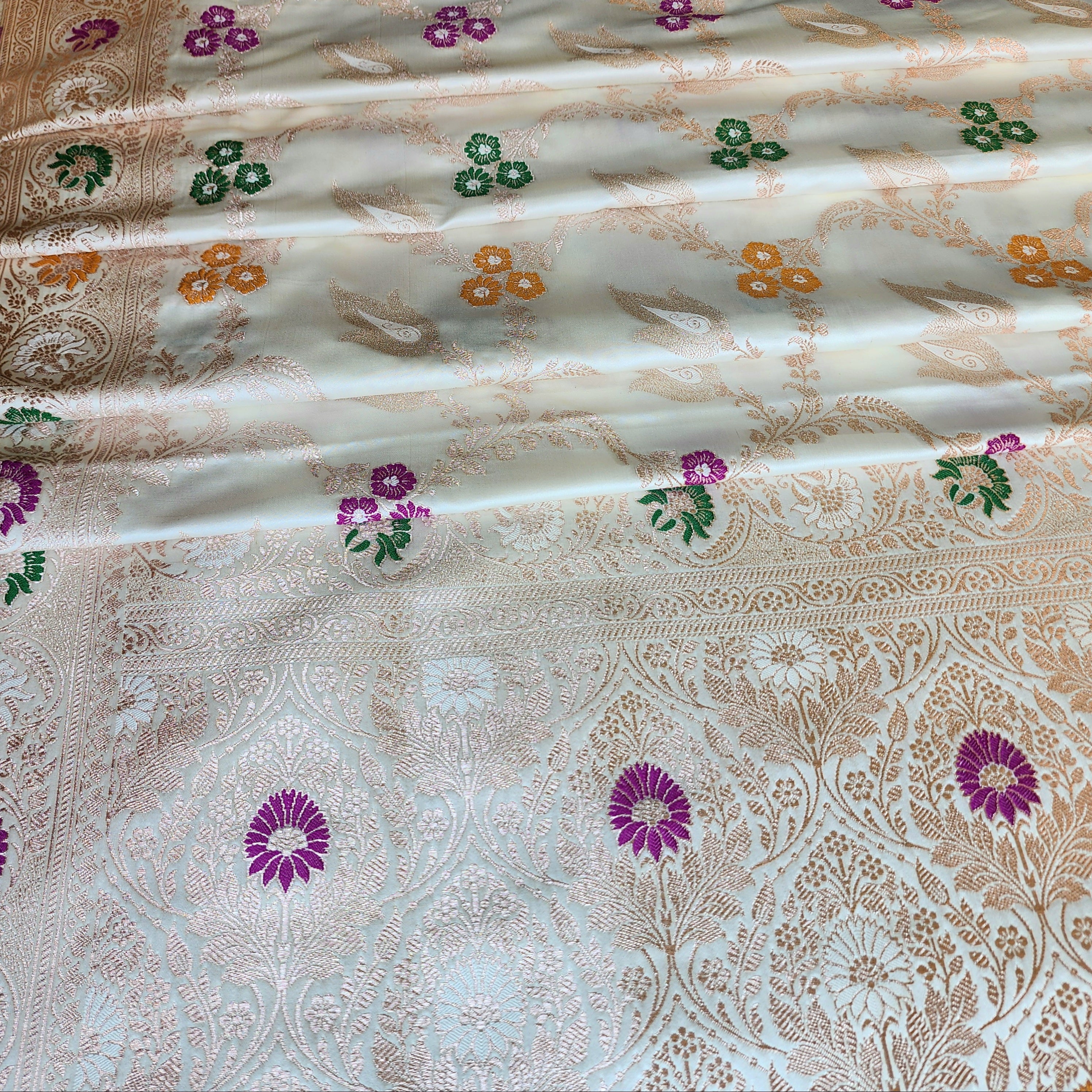 Enriched White Banarasi Katan Silk Saree with Multicolor Meenakari Floral Jaal