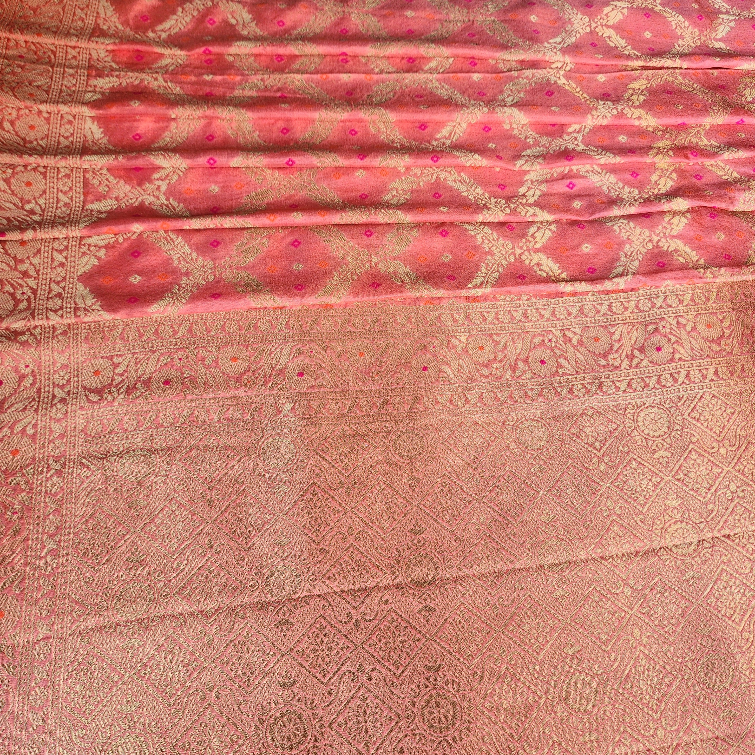 Peach Bandhani Dupatta with Traditional Jaal