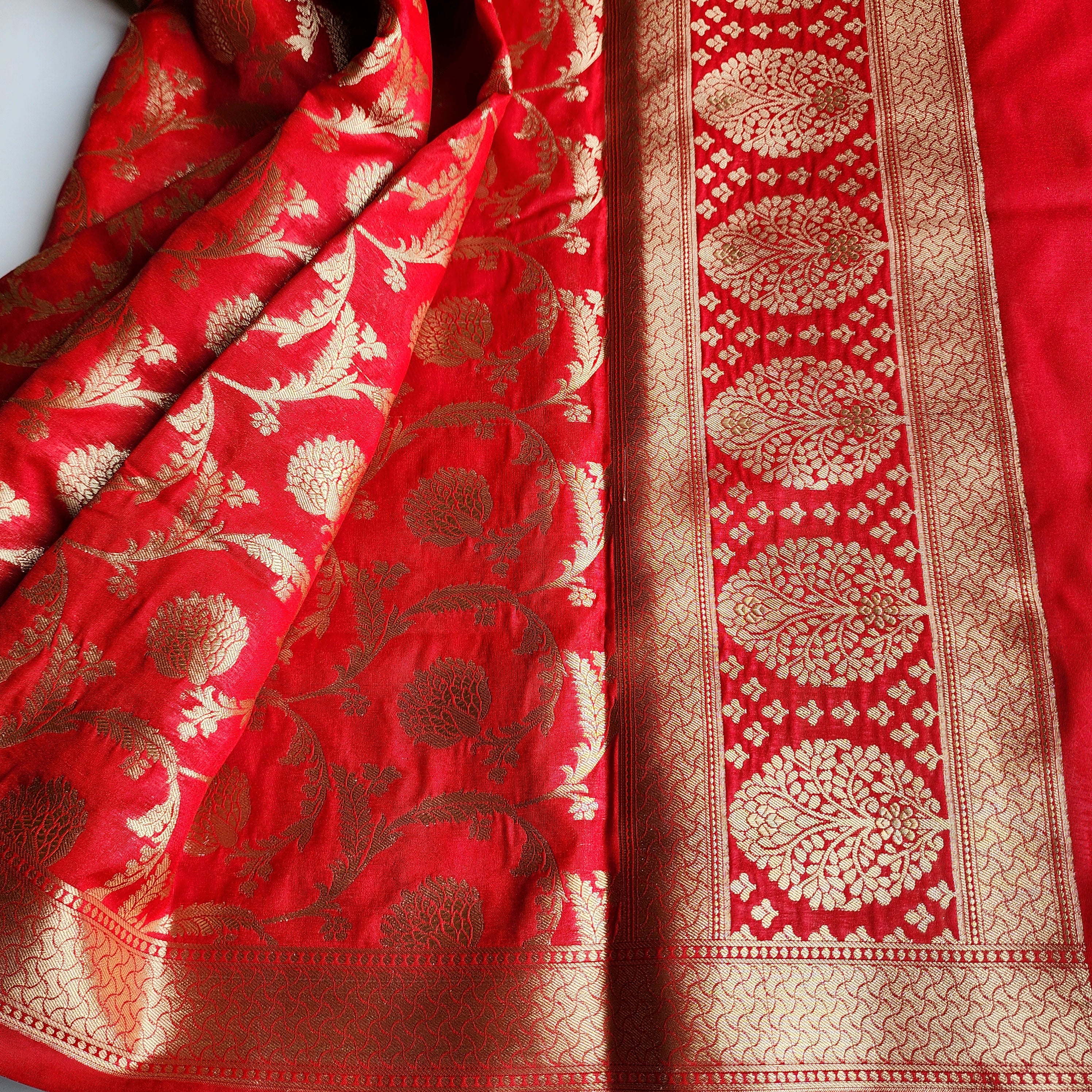 Red Banarasi Dupatta - Zari Blossom Motifs