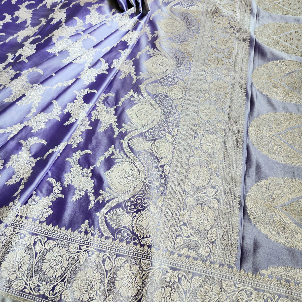 Mauve Banarasi Katan Silk Saree with Floral Vine Jaal