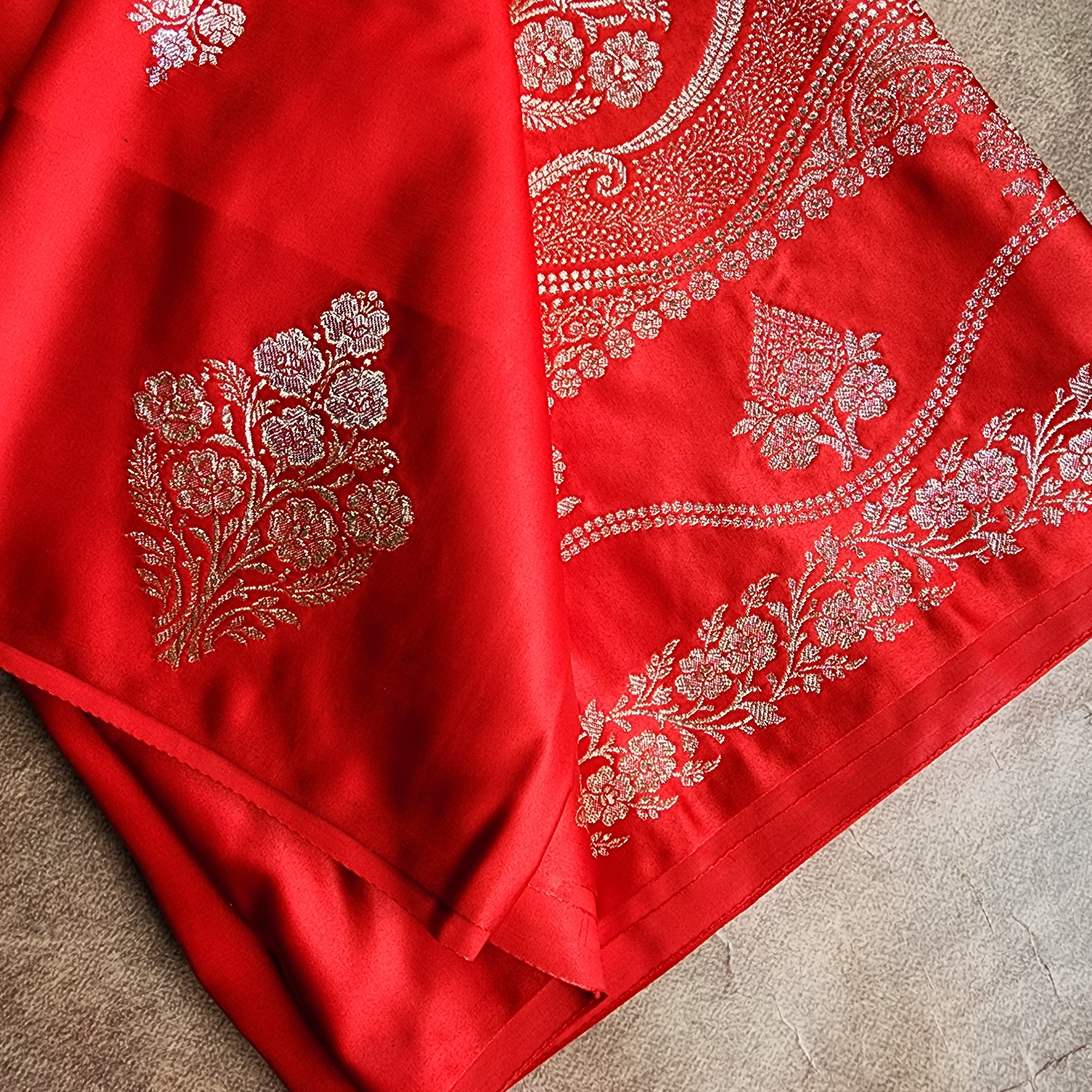 Dual-Tone Bright Red Pure Banarasi Katan Silk Saree