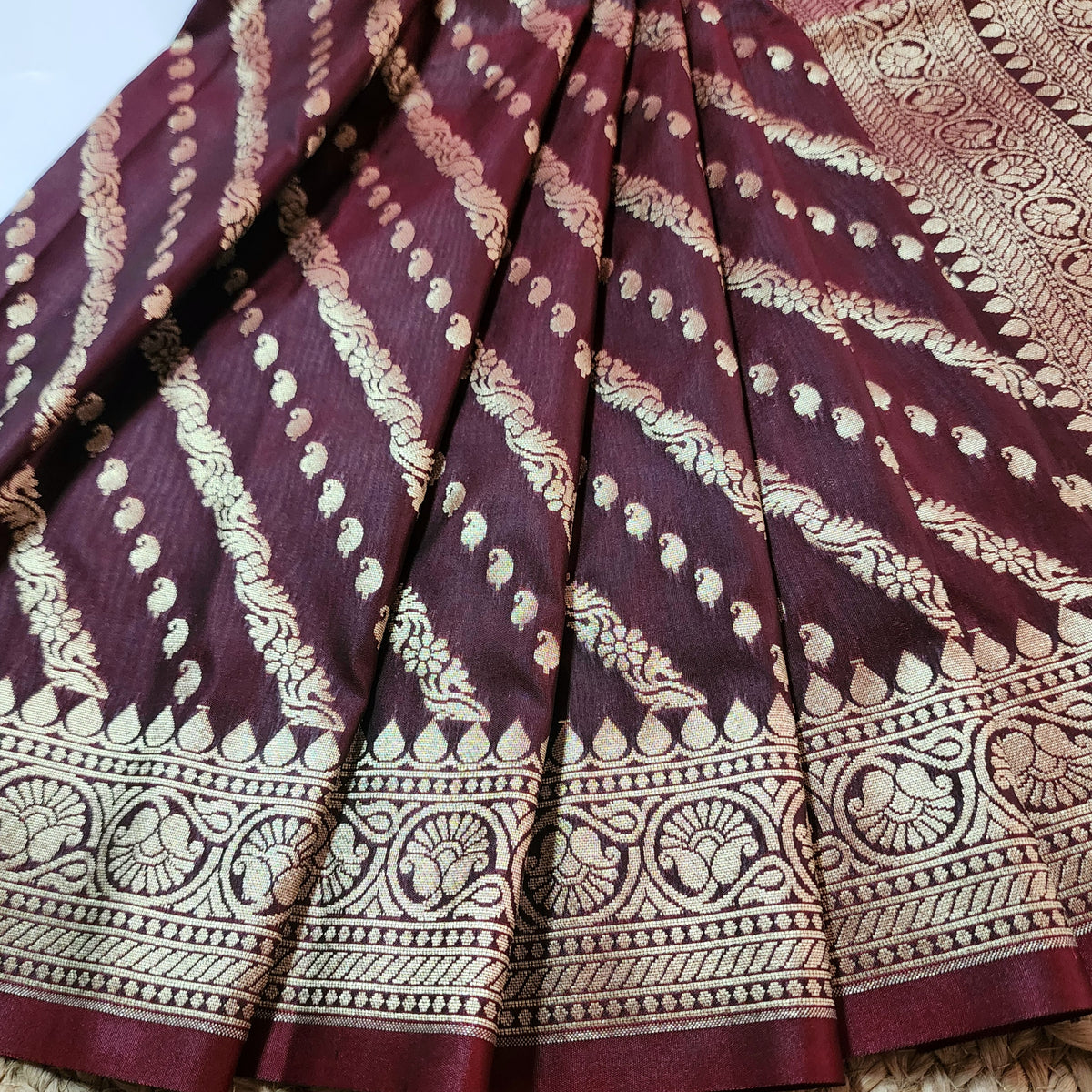 Deep Burgundy - Banarasi Leheriya Style Dupatta