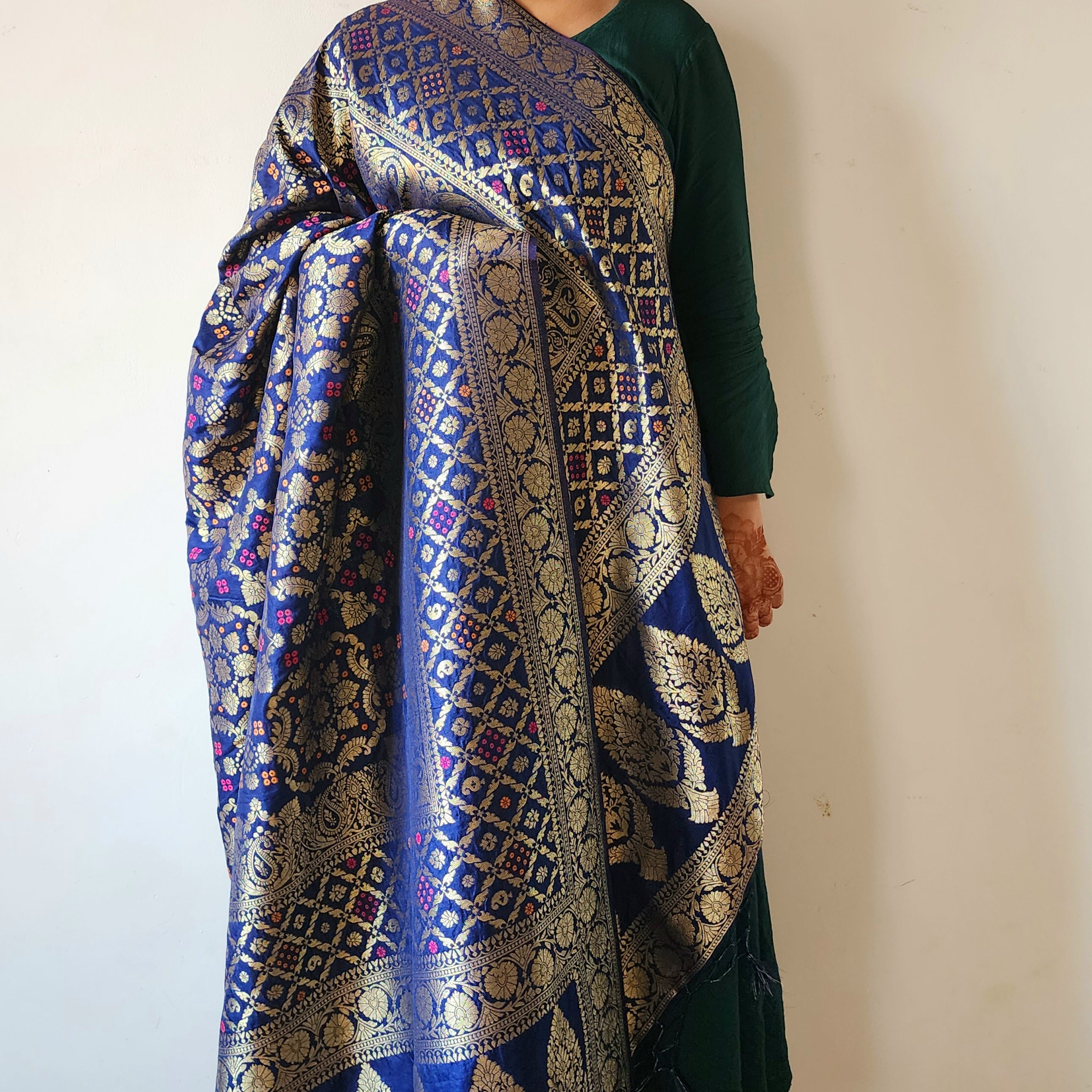 Royal Navy Blue Bandhani Dupatta with Floral and Geometric Zari Weave