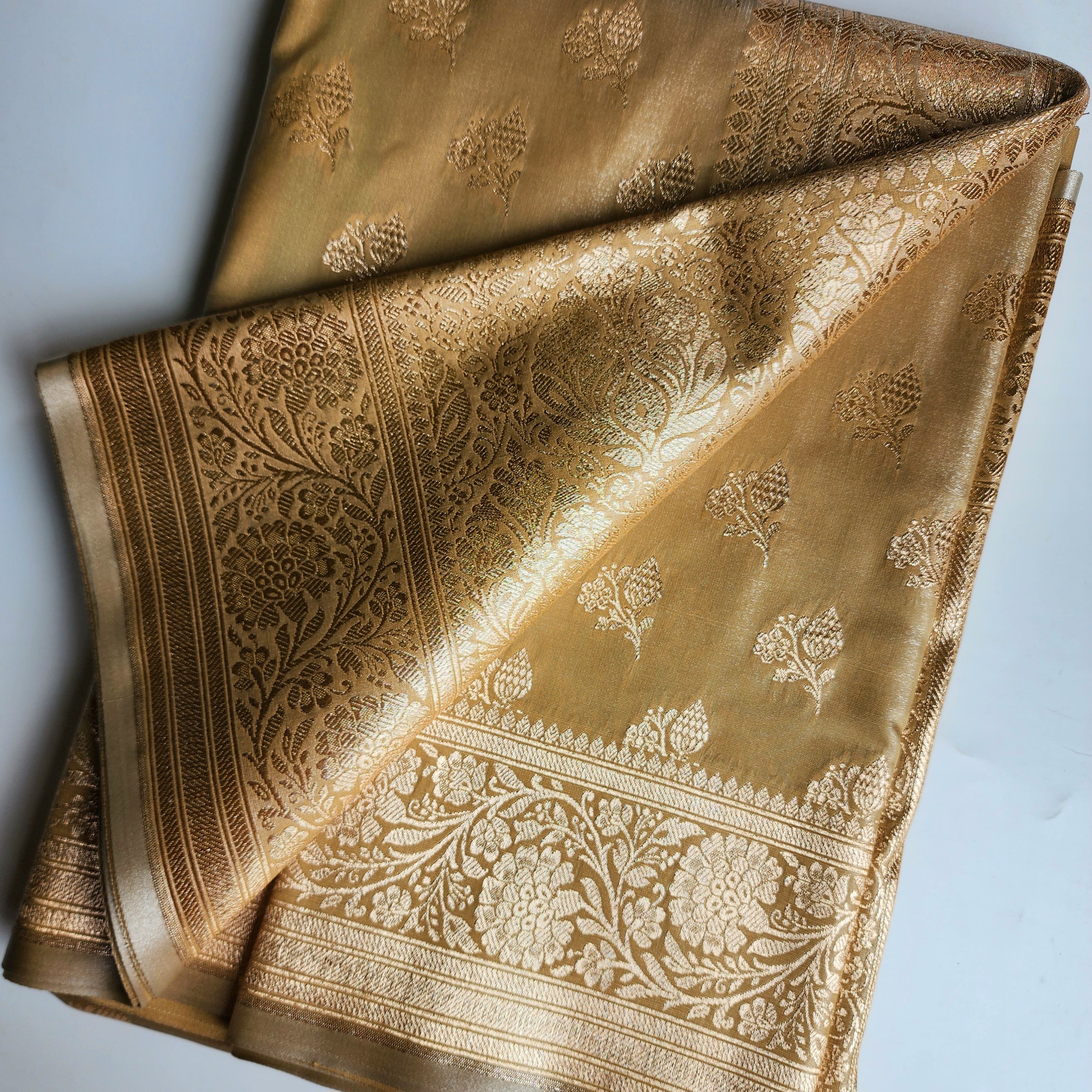 Rich Beige Gold Banarasi Silk Saree with Gold Zari Weaving