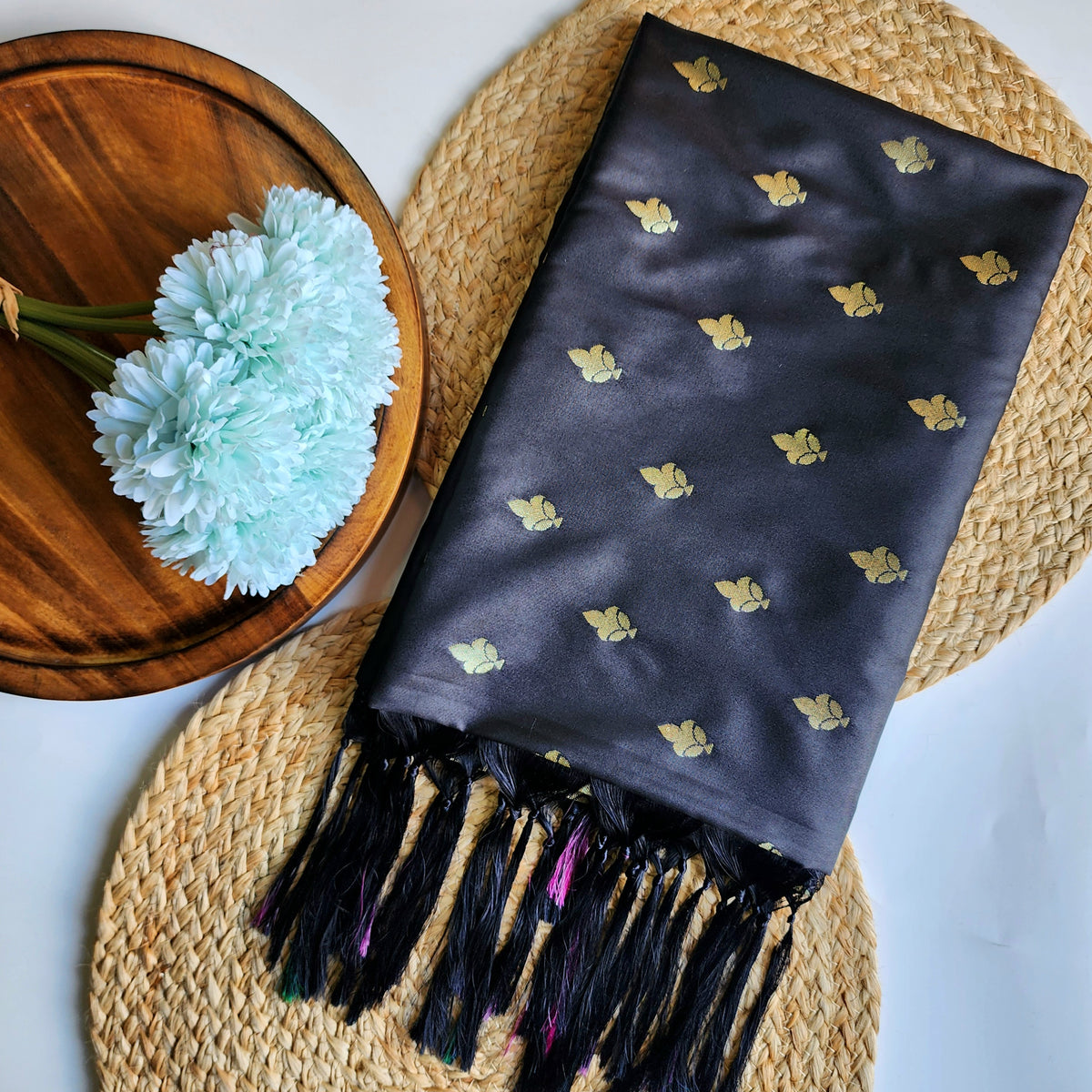 Charcoal Black Banarasi Tapetta Silk Leaf Weave Dupatta
