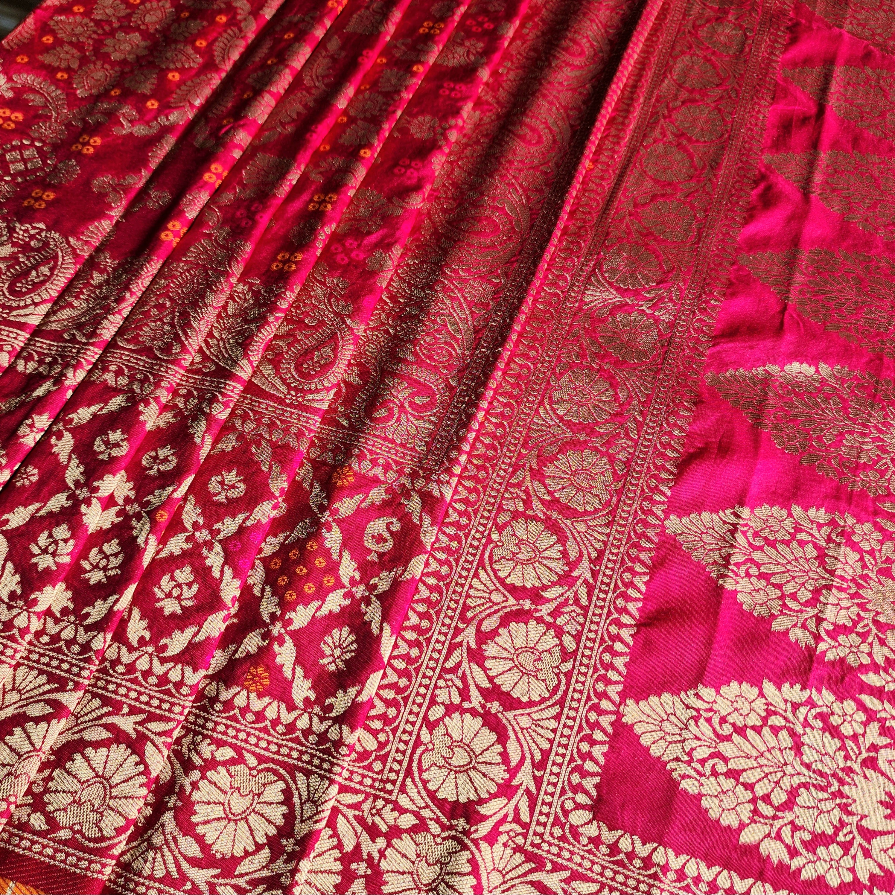 Wine Magenta Bandhani Dupatta with Floral and Geometric Zari Weave