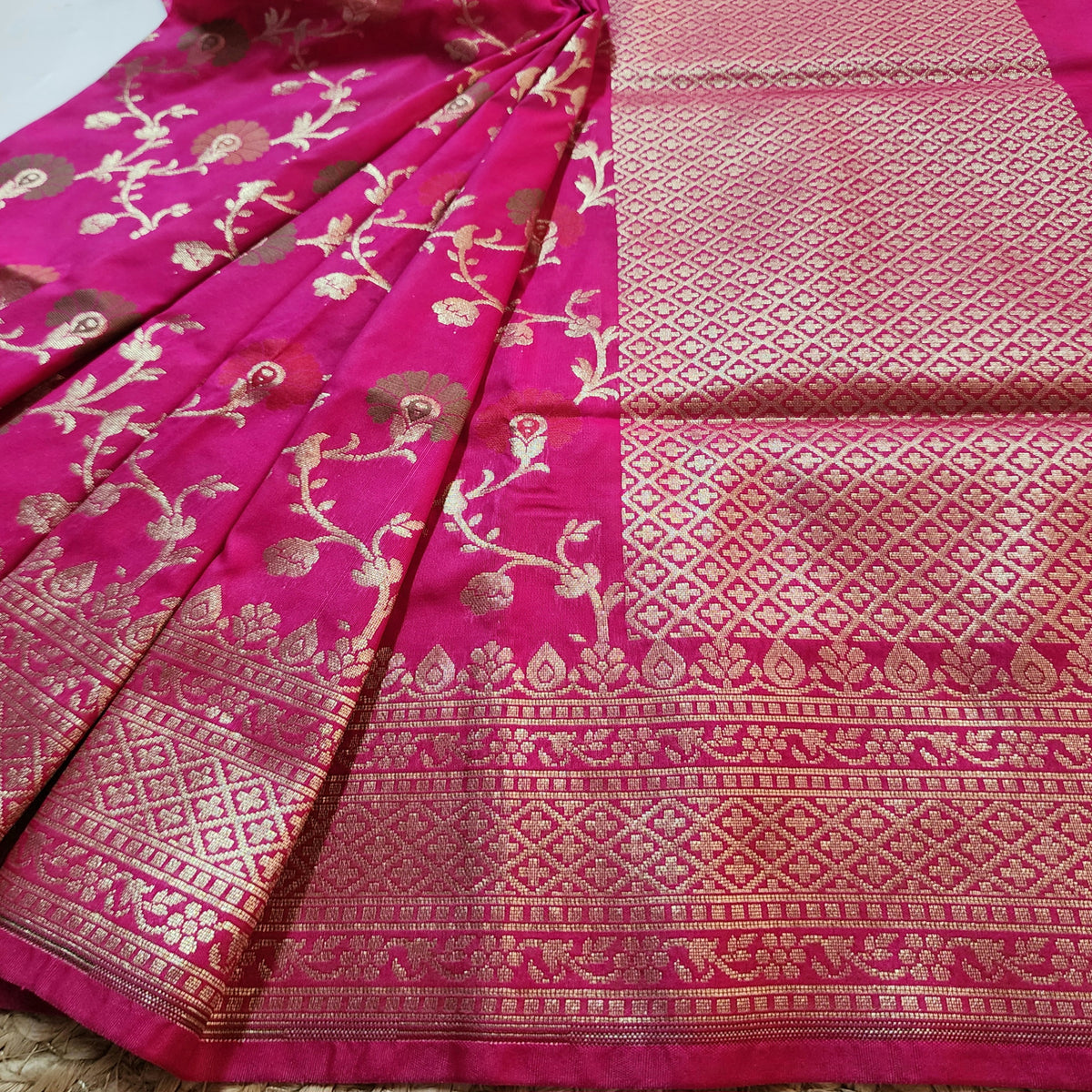 Banarasi Silk Floral Jaal Dupatta - Deep Fuchsia