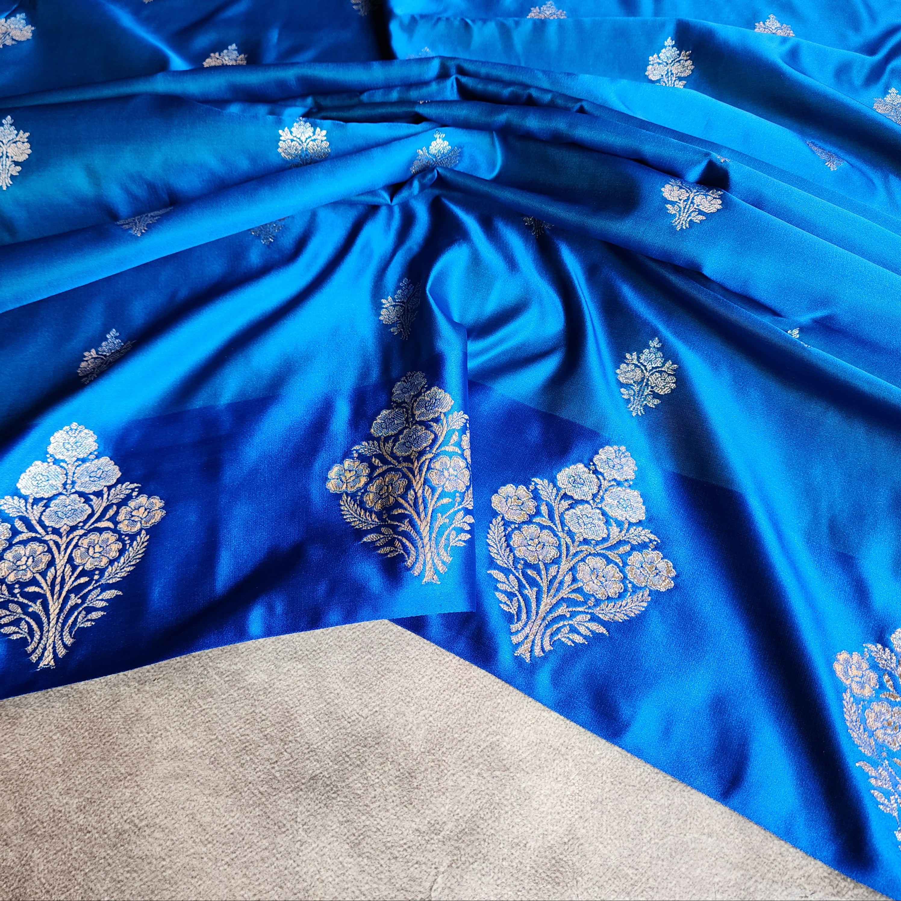 Dual-Tone Shiny Blue Pure Banarasi Katan Silk Saree