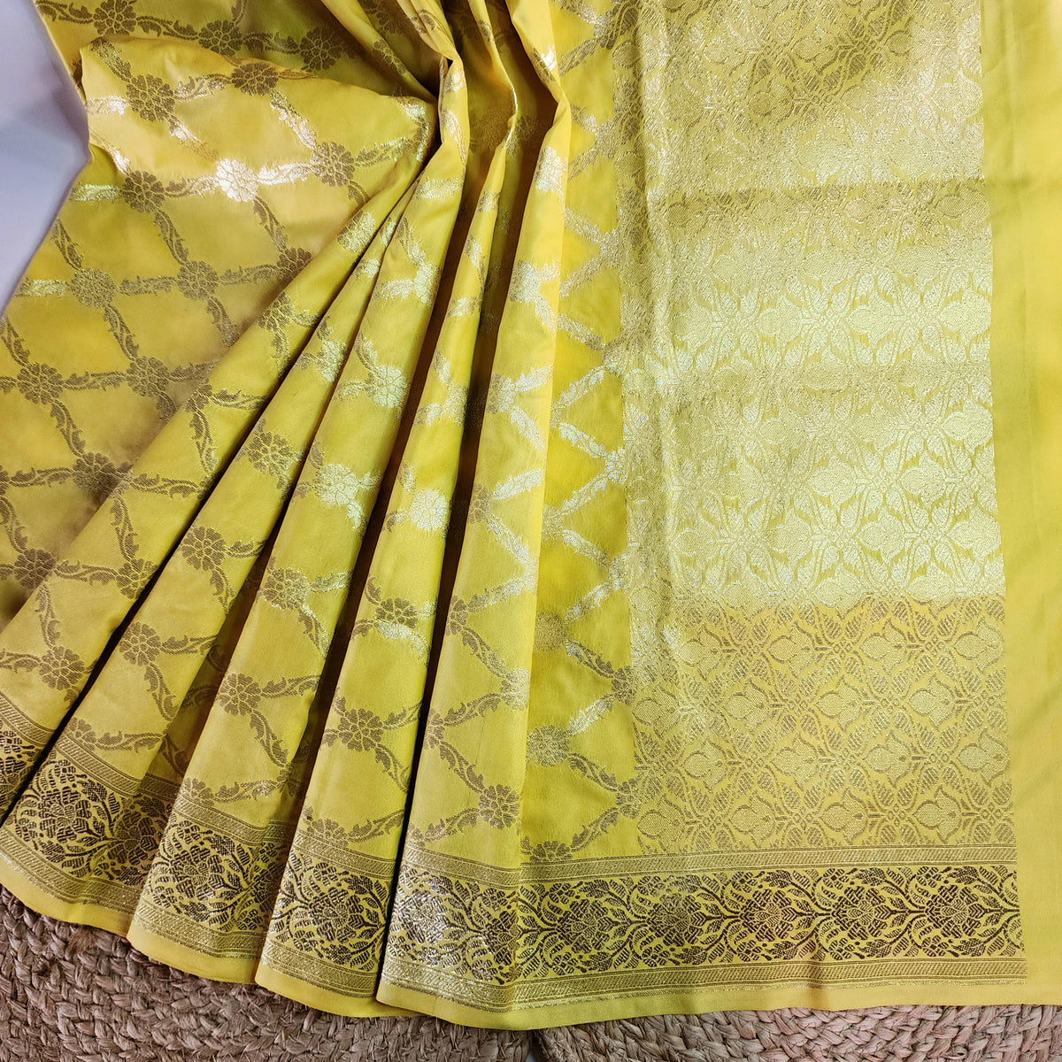 Banarasi Tapetta Silk - Sunshine Zari Jaal Dupatta
