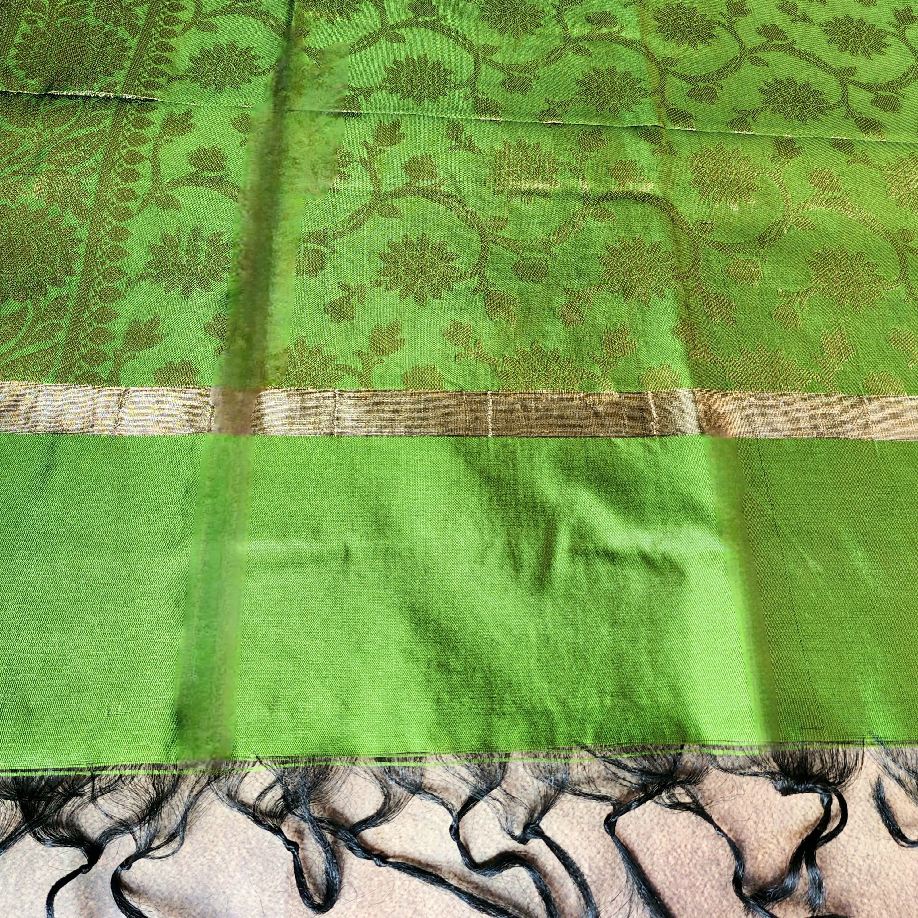 Parrot Green Banarasi Tapetta Silk Dupatta with Gold Floral Zari Weave
