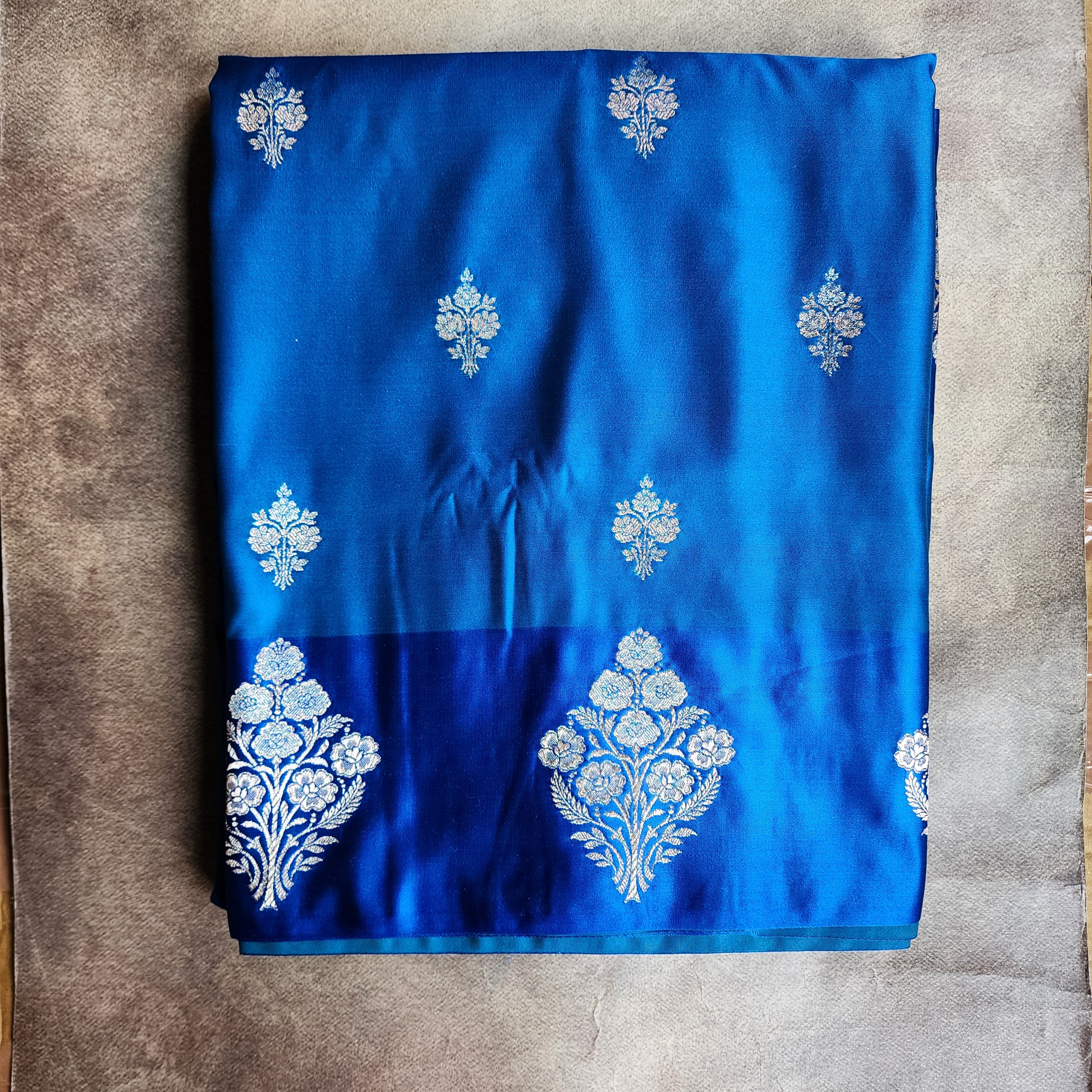 Dual-Tone Shinny Blue Pure Banarasi Katan Silk Saree