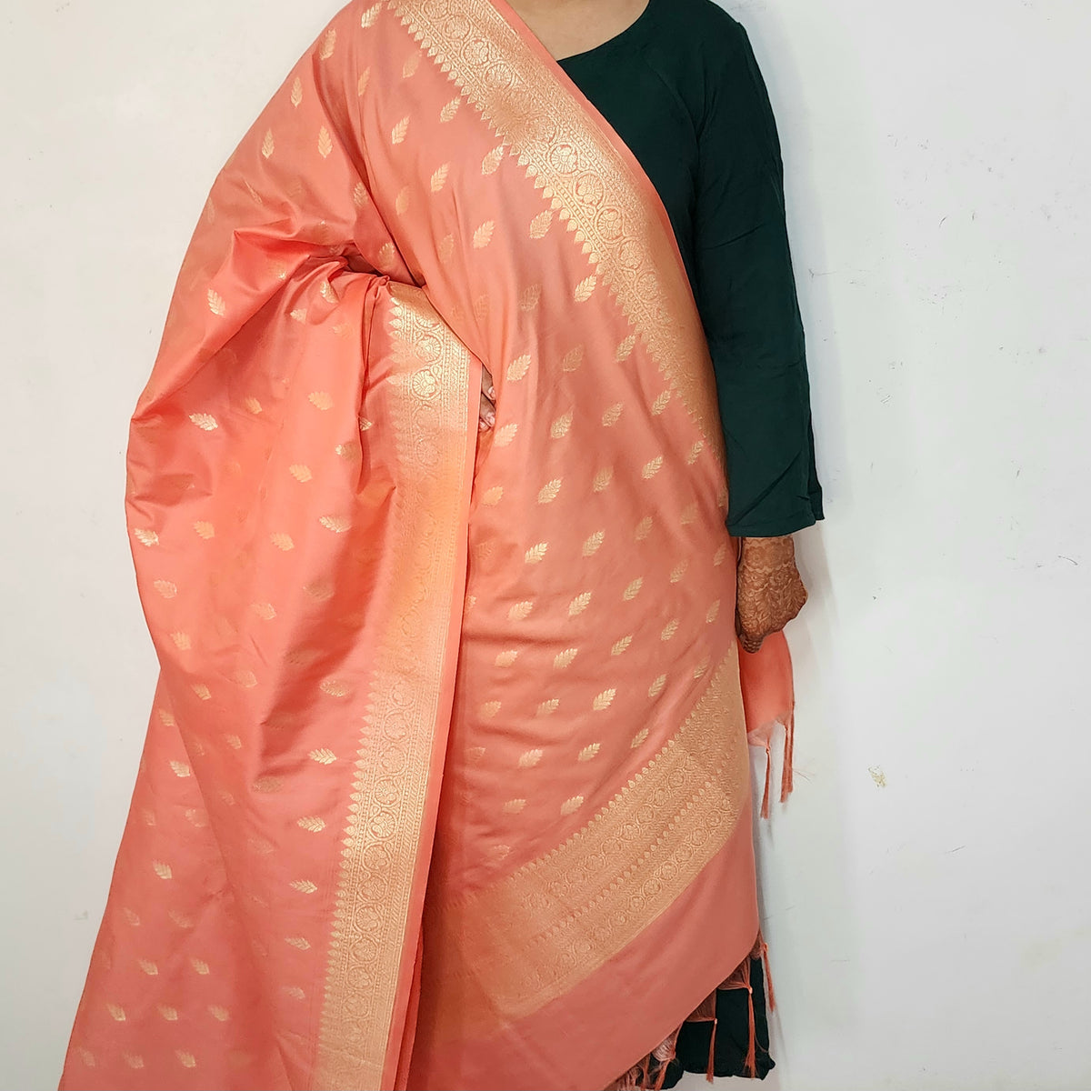 Peach Banarasi Tapetta Silk Leaf Weave Dupatta