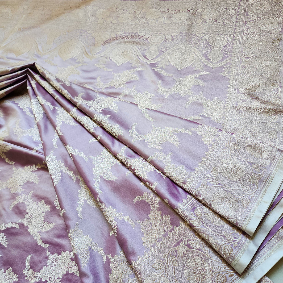 Dusty Lilac Banarasi Katan Silk Saree with Floral Vine Jaal