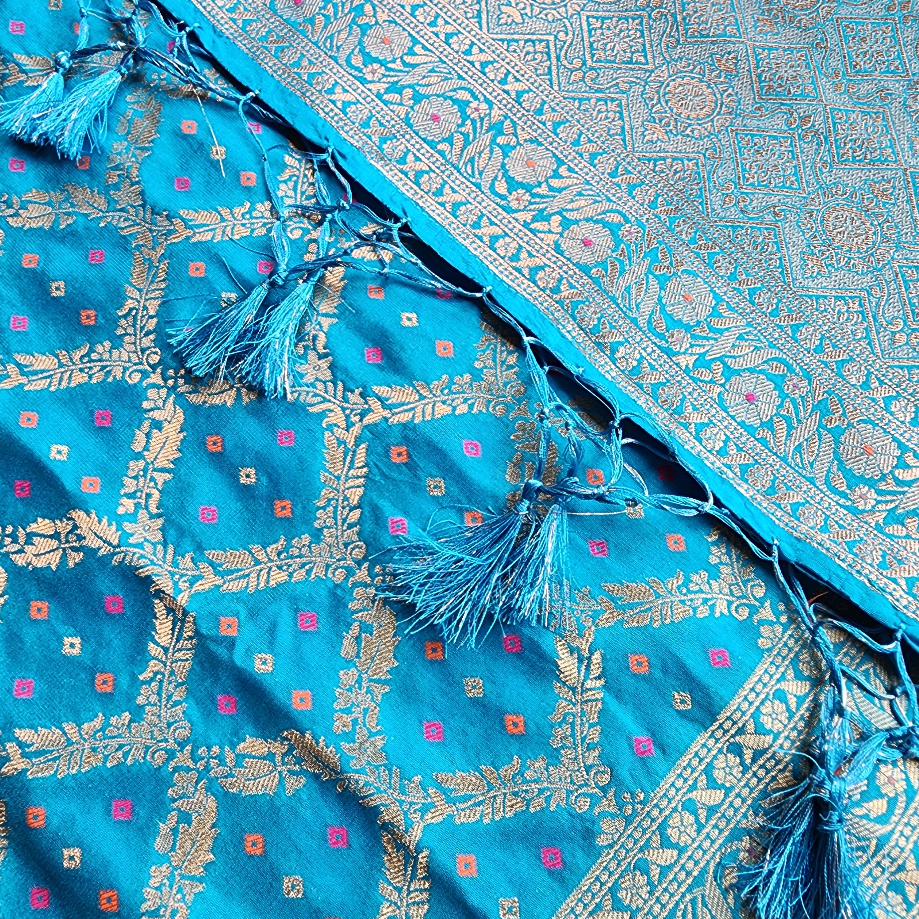 Sky Blue Bandhani Dupatta with Traditional Jaal