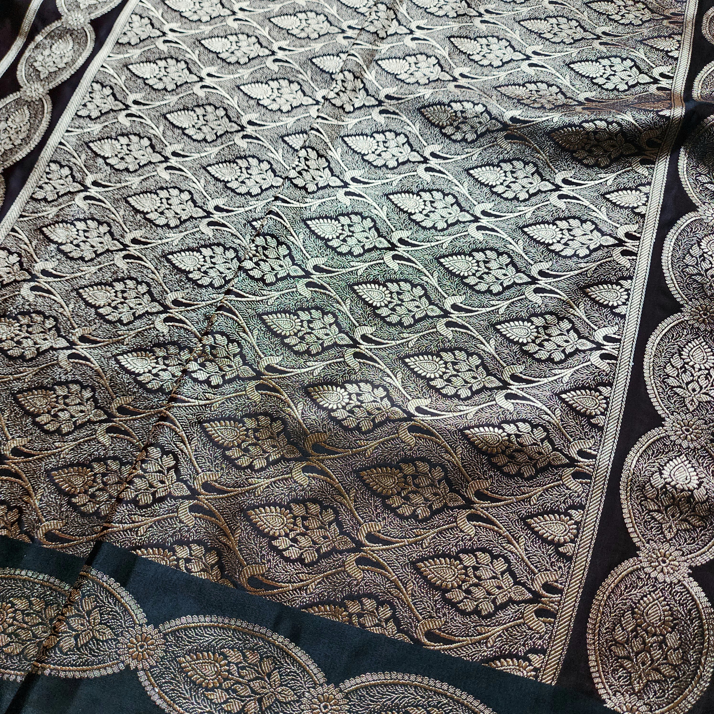 Deep Maroon Pure Banarasi Katan Silk Saree with Gold Zari Weaving