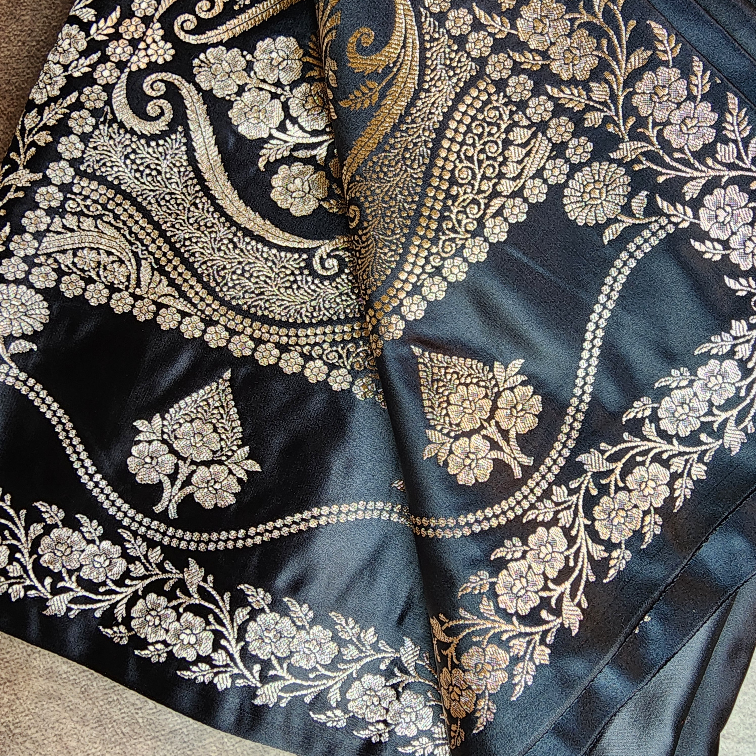 Dual-Tone Black Pure Banarasi Katan Silk Saree
