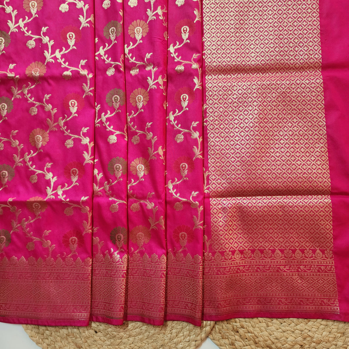 Banarasi Silk Floral Jaal Dupatta - Deep Fuchsia