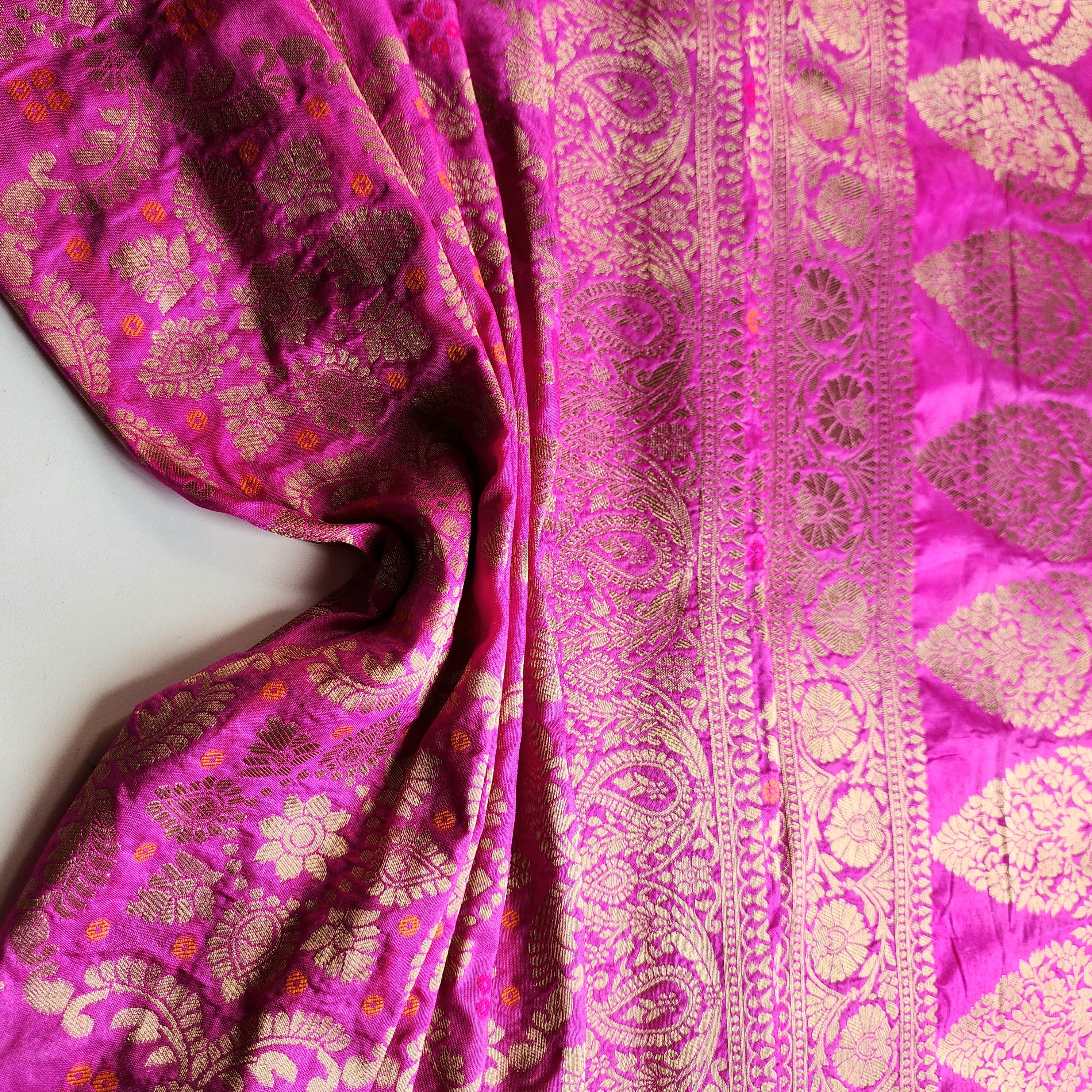Orchid Purple Bandhani Dupatta with Floral and Geometric Zari Weave