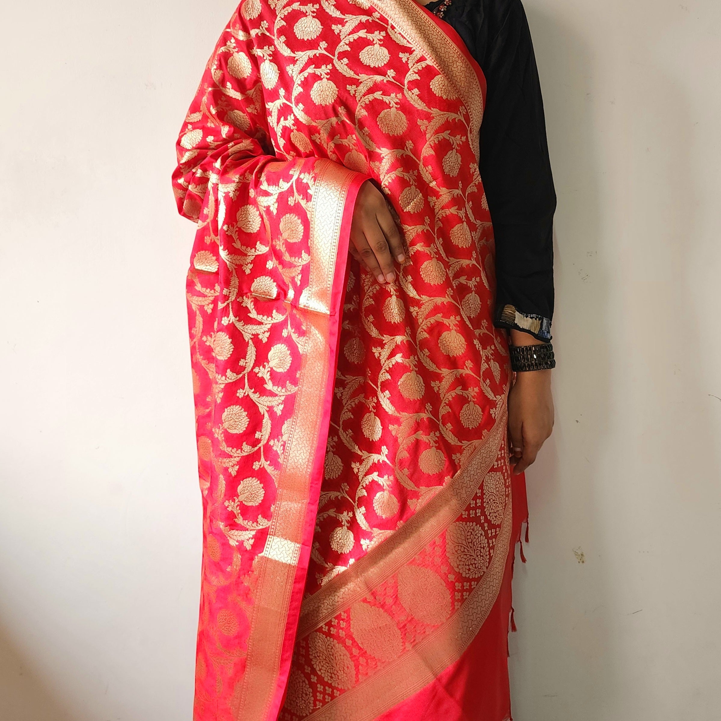 Red Banarasi Dupatta - Zari Blossom Motifs