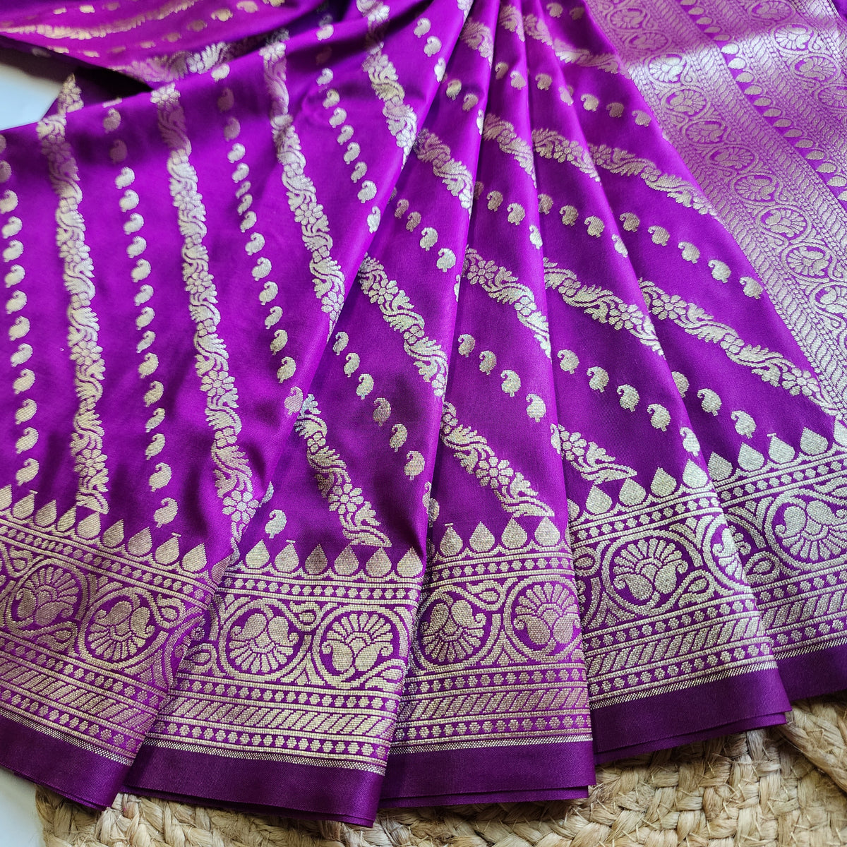 Royal Purple - Banarasi Leheriya Style Dupatta