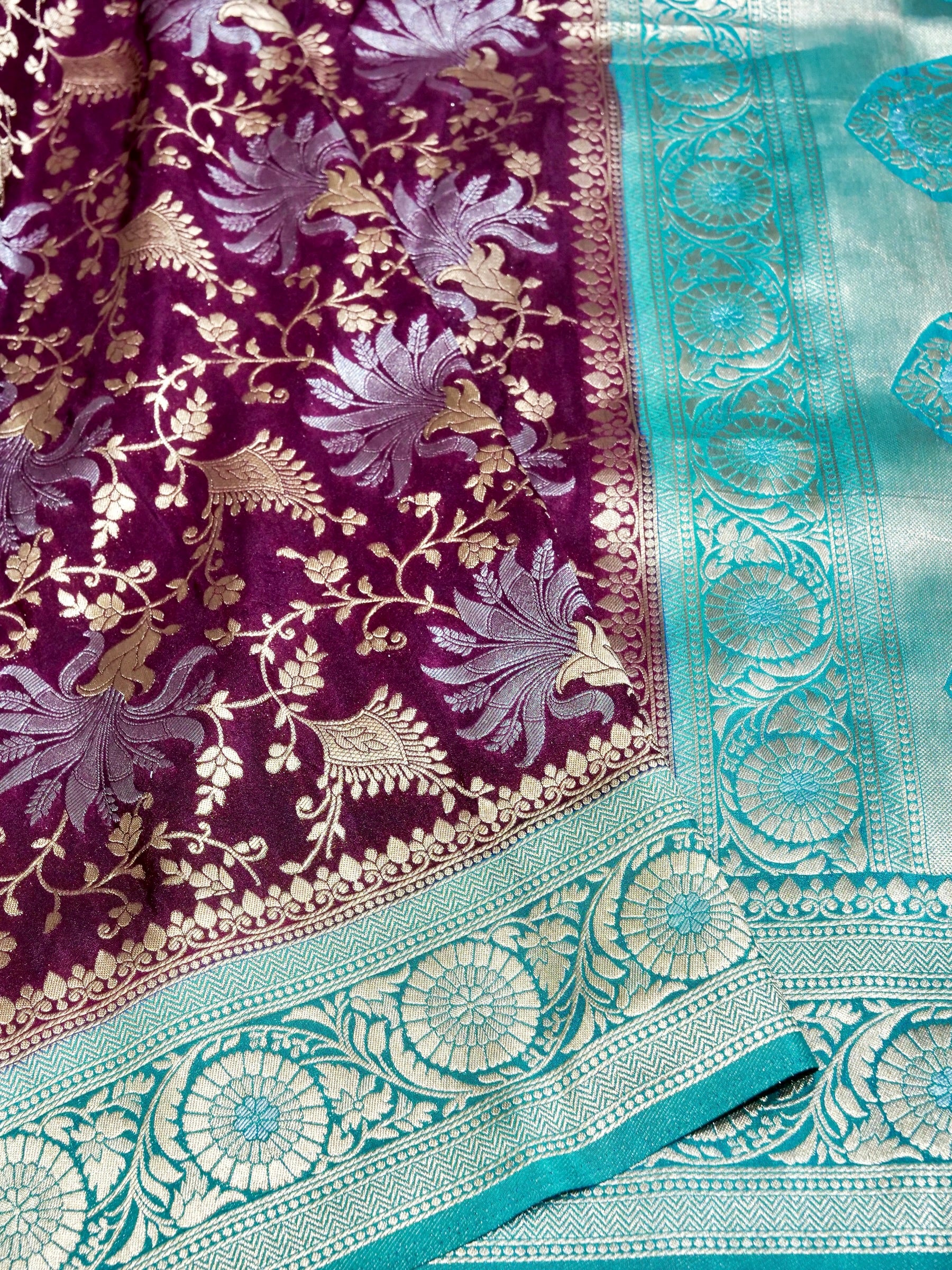 Mulberry Purple Crepe Georgette Silk Saree with Turquoise Blue Border