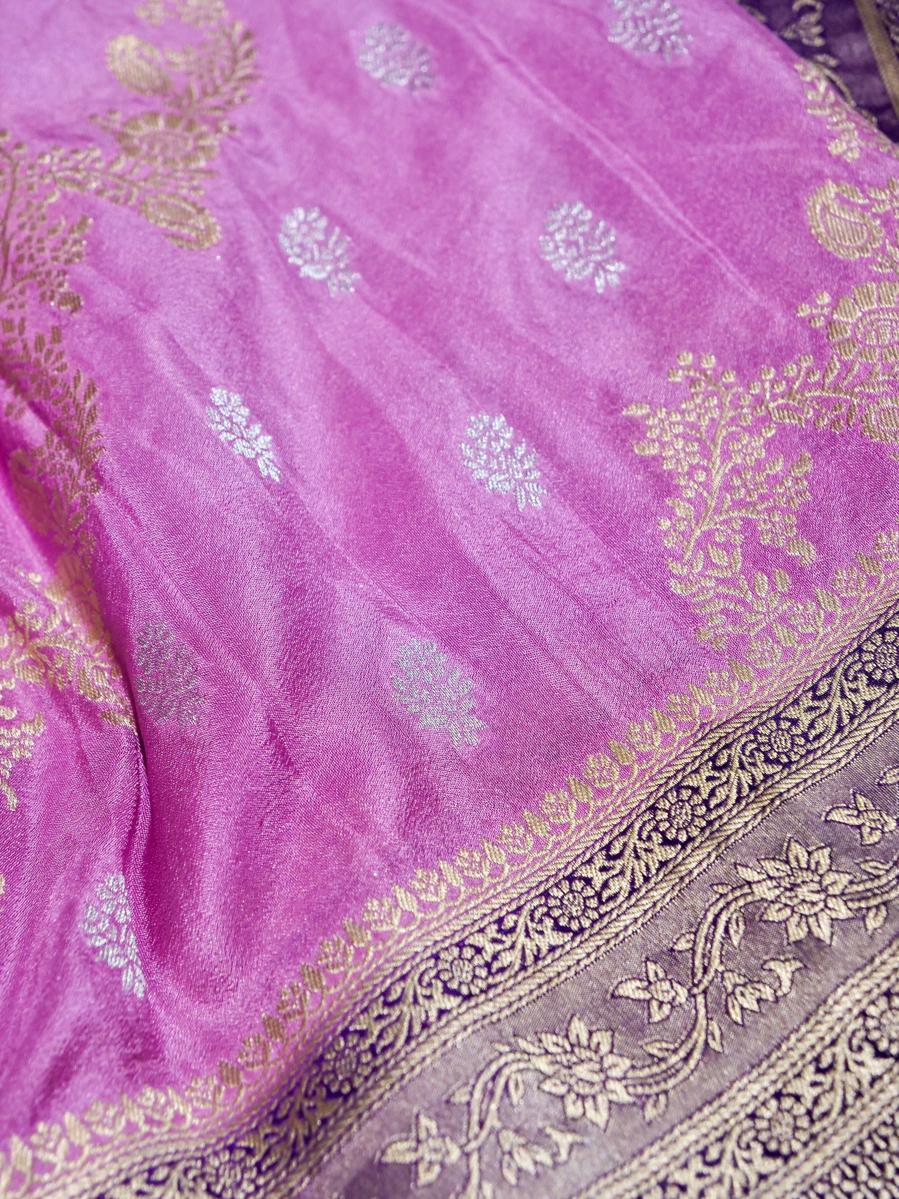 Soft Lavender Pink Crepe Georgette Silk Saree with Purple Border