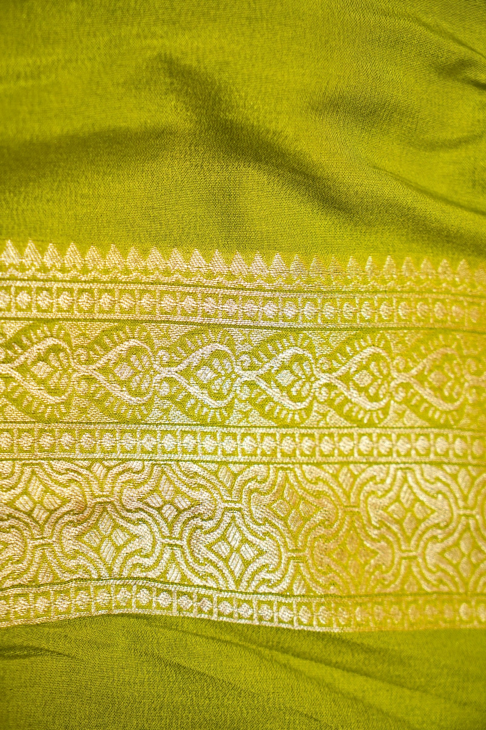 Dark Purple Semi Georgette Silk Saree with Pastel Green Border