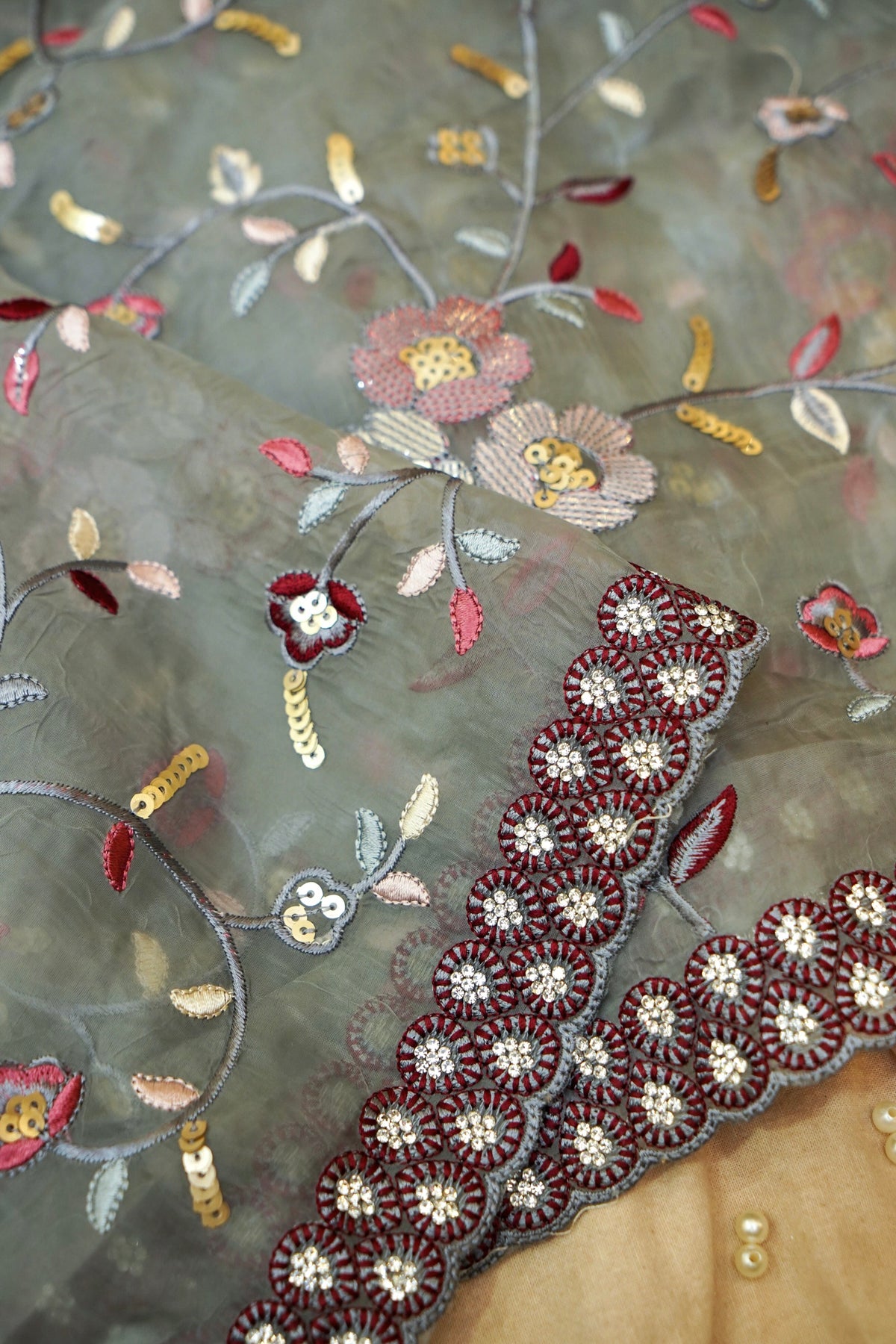 Dusty Grey Embroidered Designer Tissue Saree with Daisy Scalloped Border