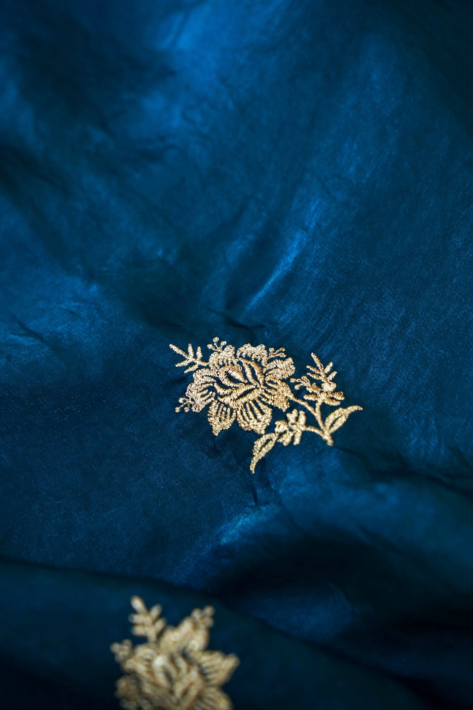 Hibiscus Motifs Designer Saree with Stitched Blouse – Royal Blue