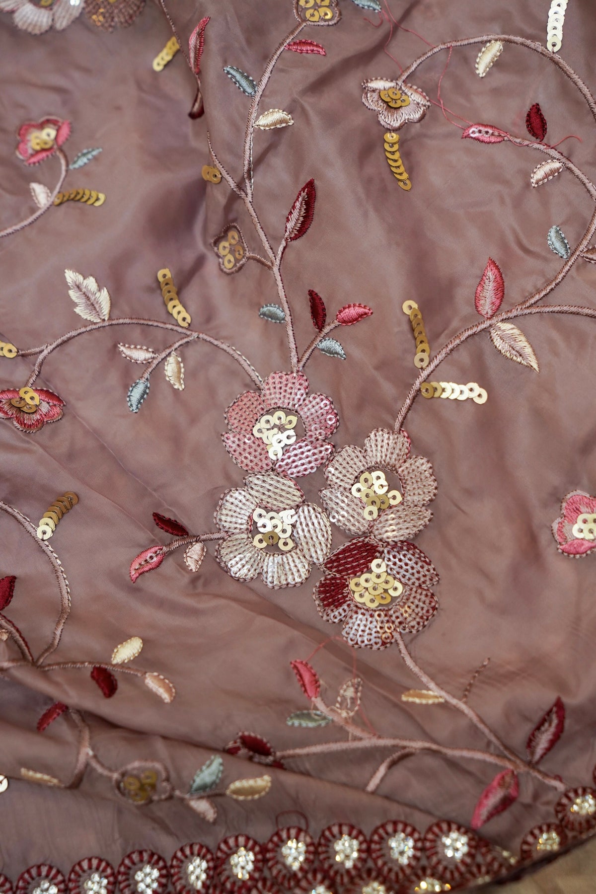 Mauve Embroidered Designer Tissue Saree with Daisy Scalloped Border