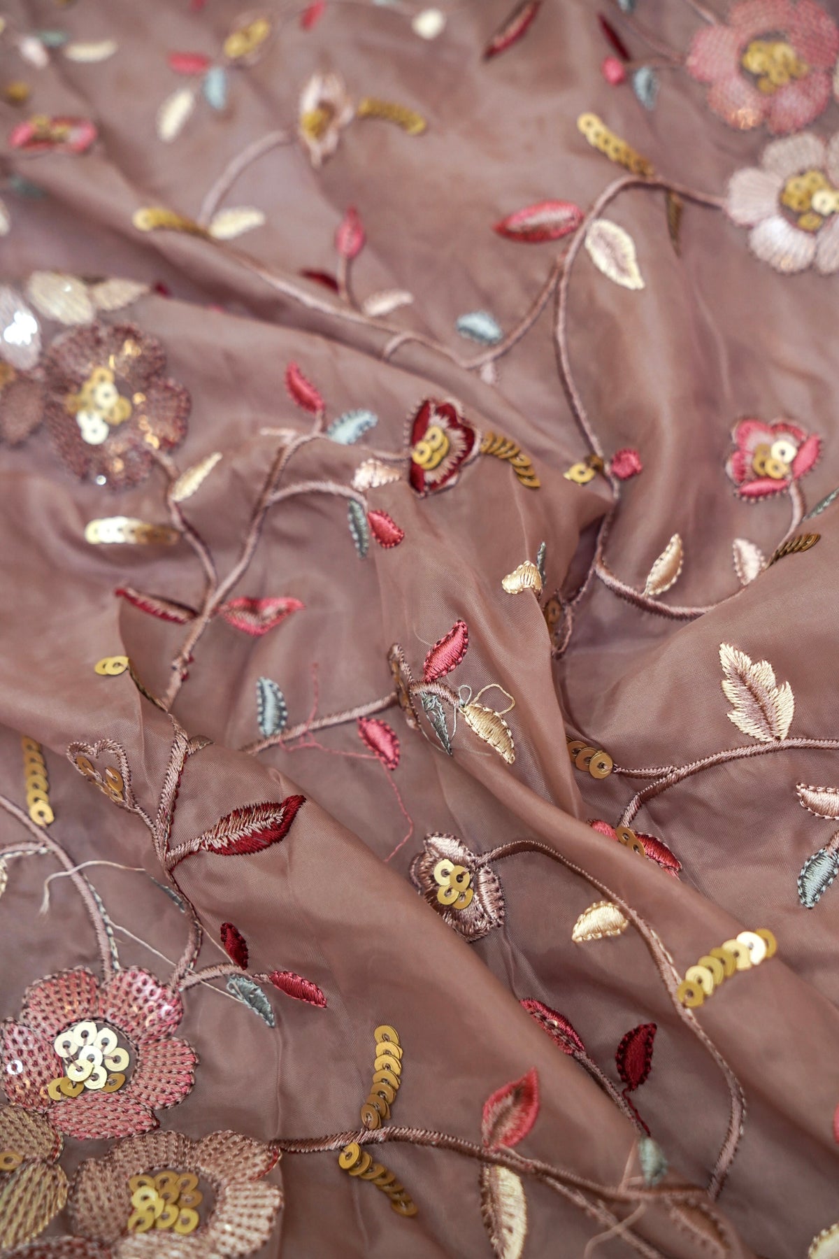 Mauve Embroidered Designer Tissue Saree with Daisy Scalloped Border