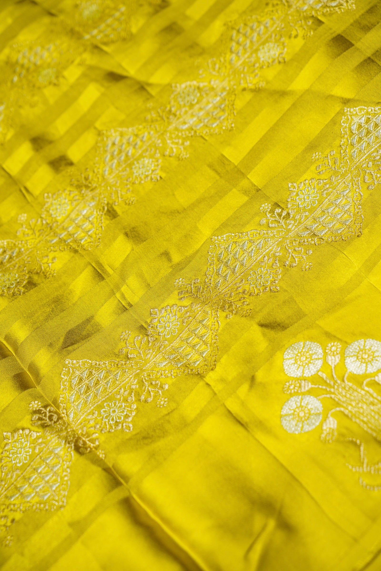 Lemon Yellow Mashru Silk Saree with Gold Weave