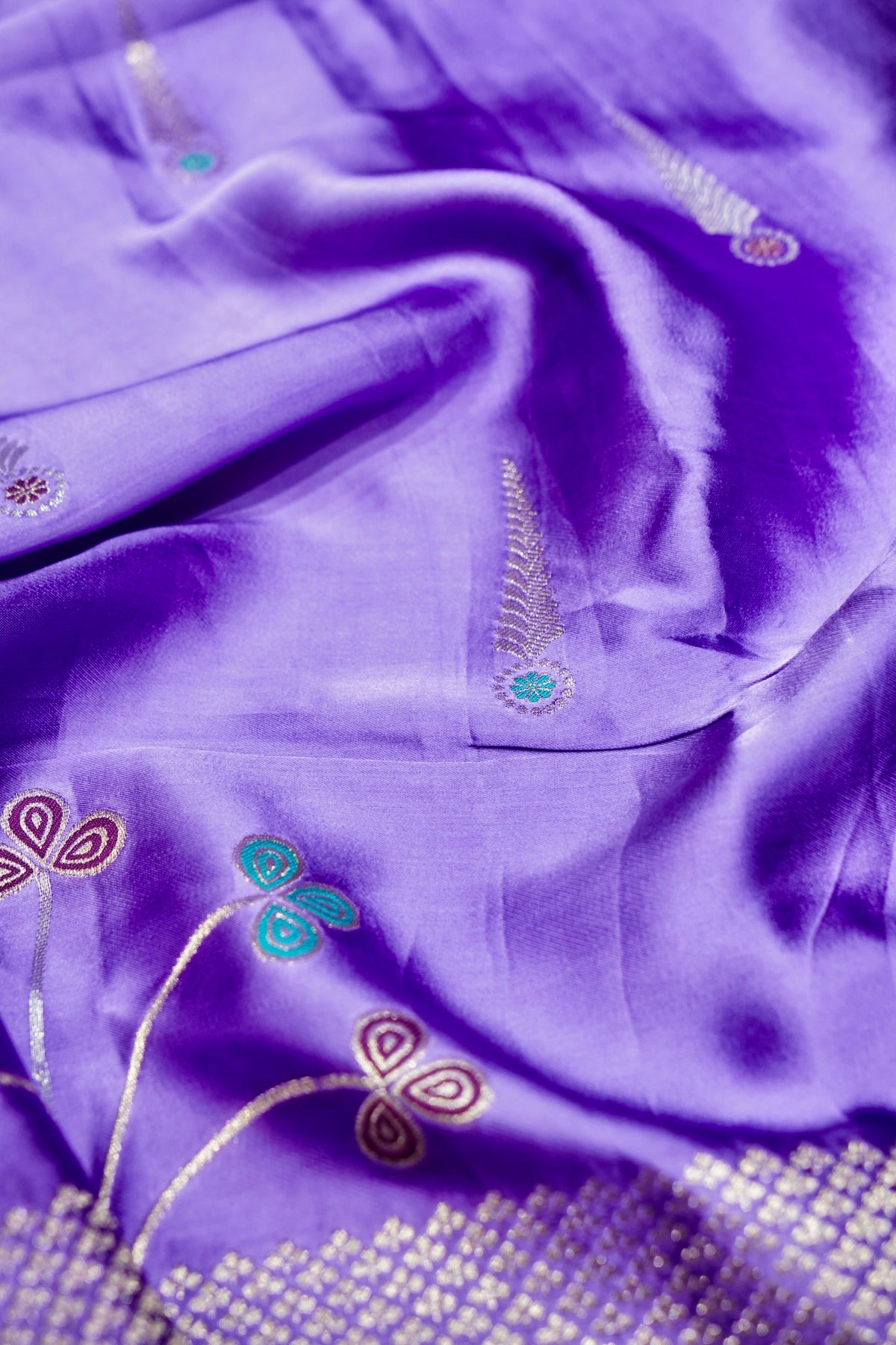 Pastel Purple Mashru Silk Saree with Silver Weave Border