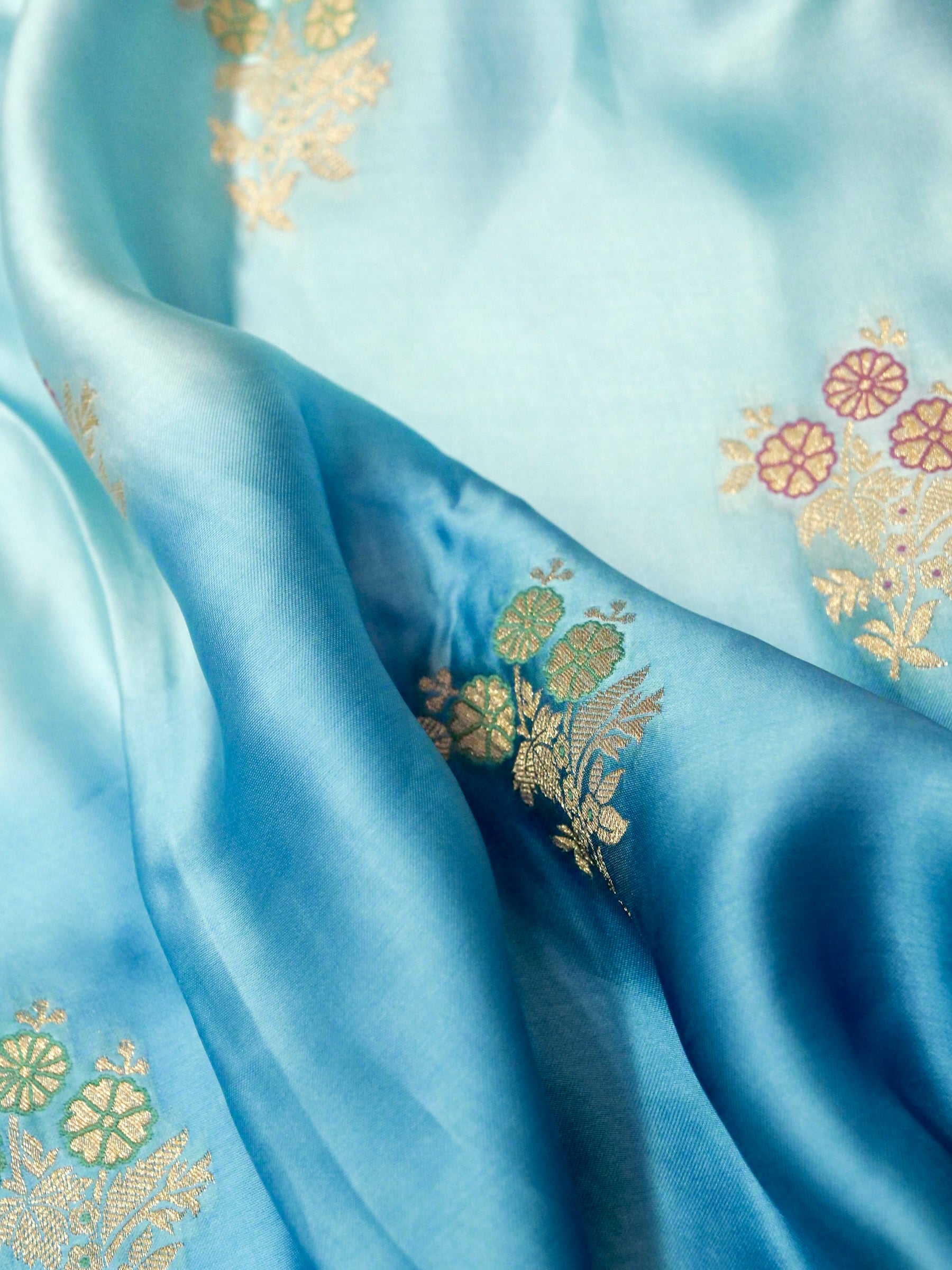 Cerulean Blue Ombré Shade Mashru Silk Saree with Champagne Border