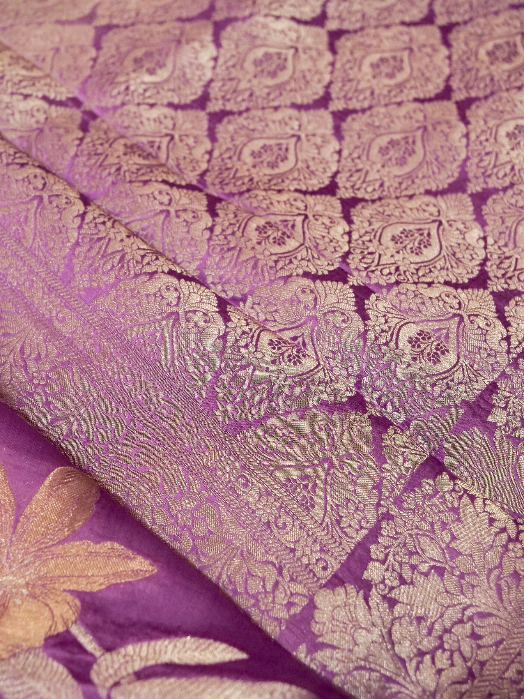 Purple Ombré Shade Mashru Silk Saree with Champagne Border