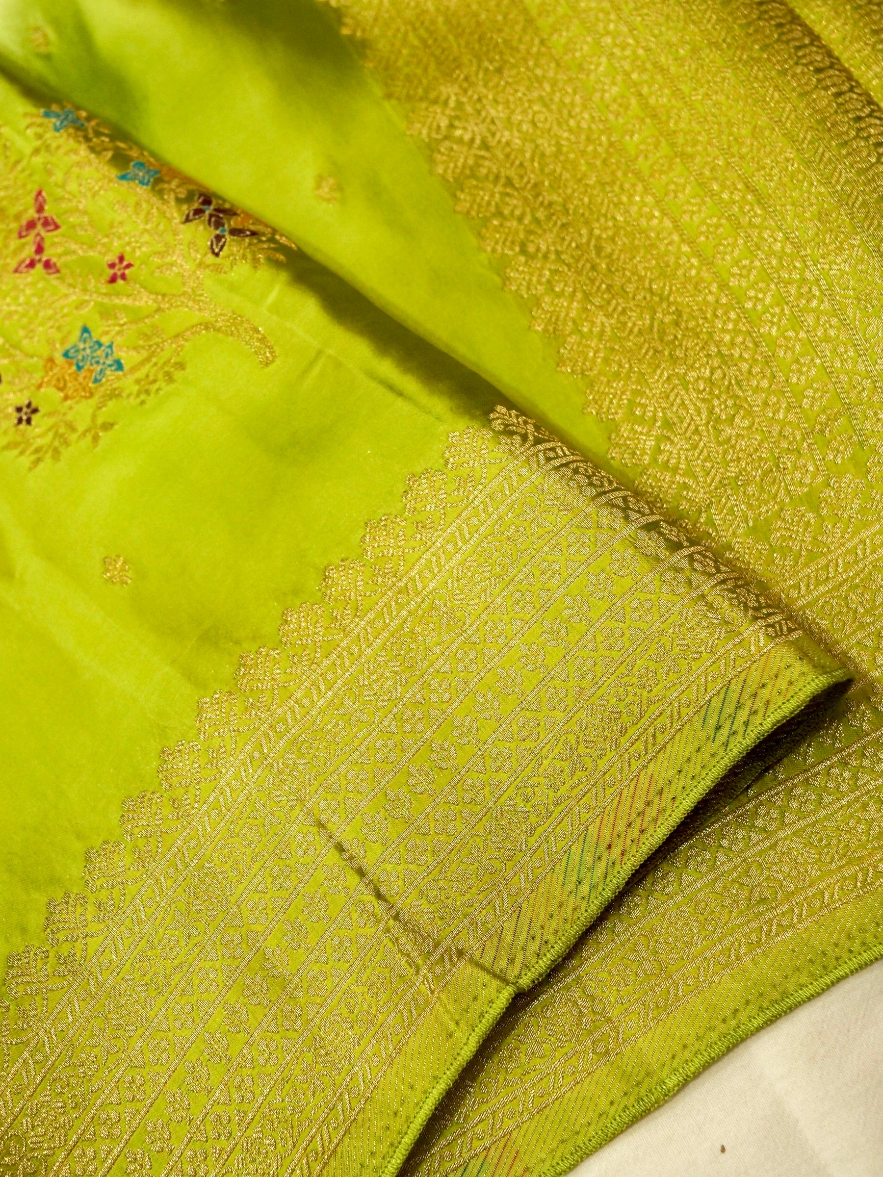 Lime Green Ombré Shade Mashru Silk Saree with Champagne Border
