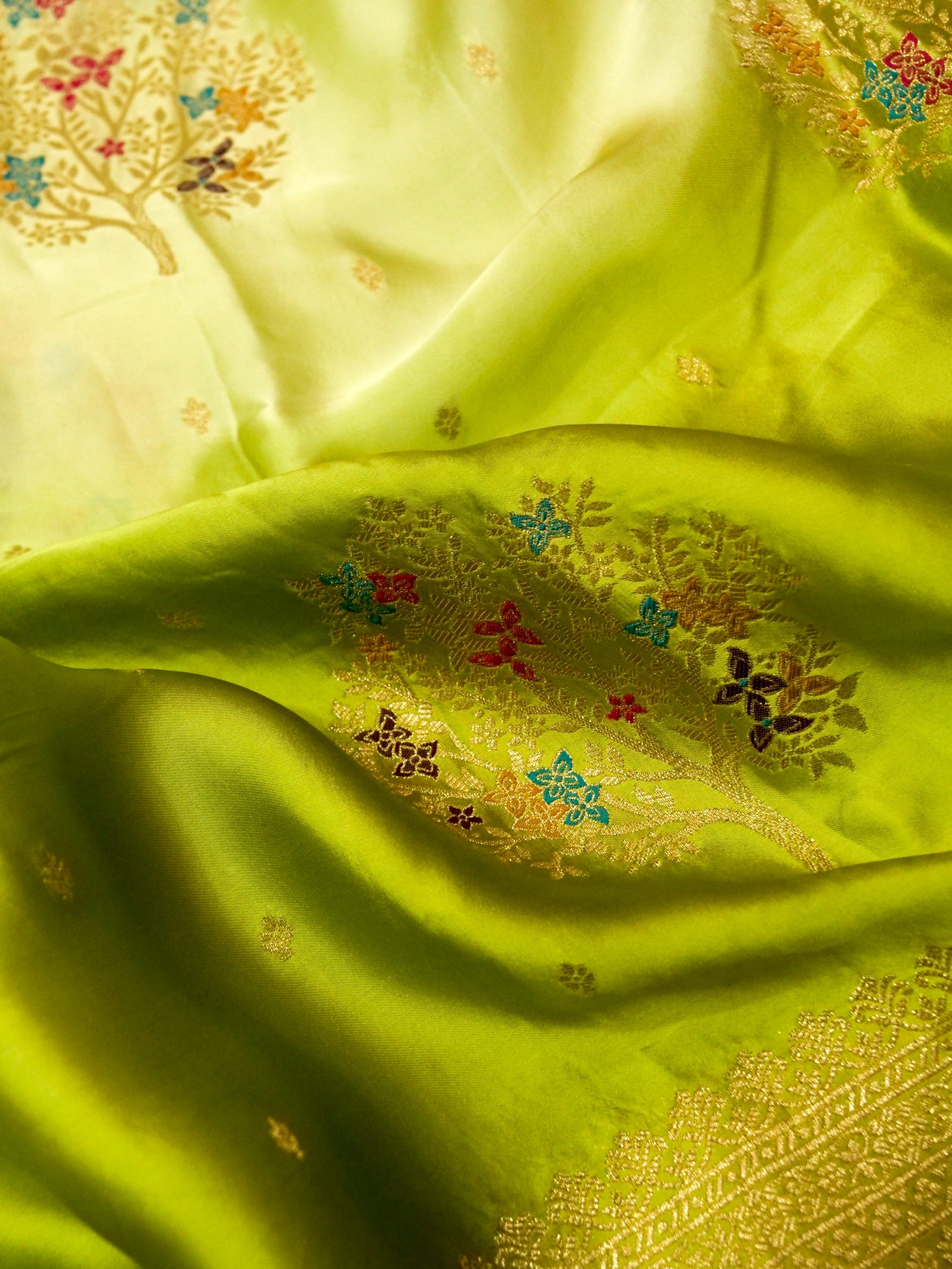 Lime Green Ombré Shade Mashru Silk Saree with Champagne Border