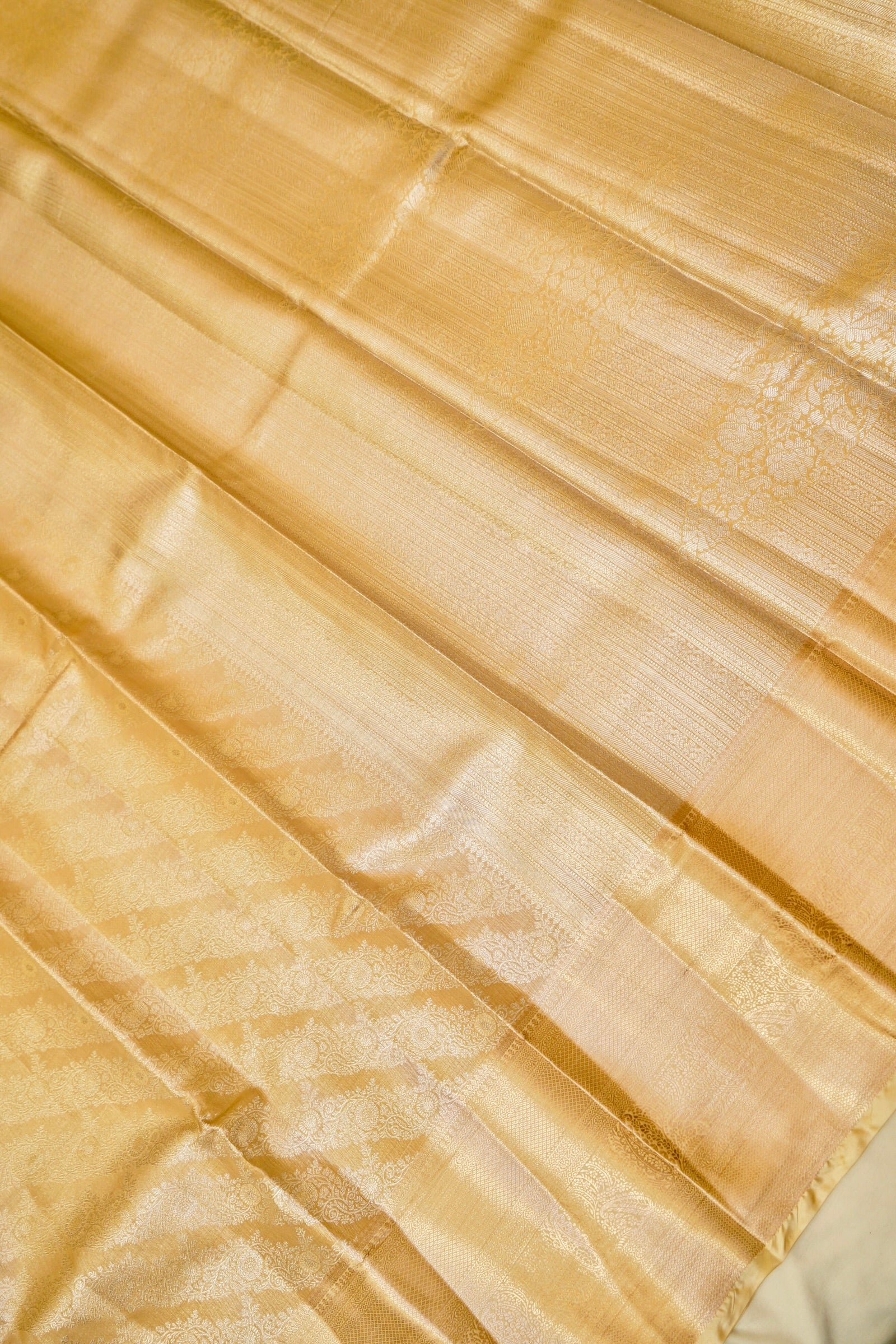 Maithili - Soft Gold Kanjivaram Tissue Silk Saree