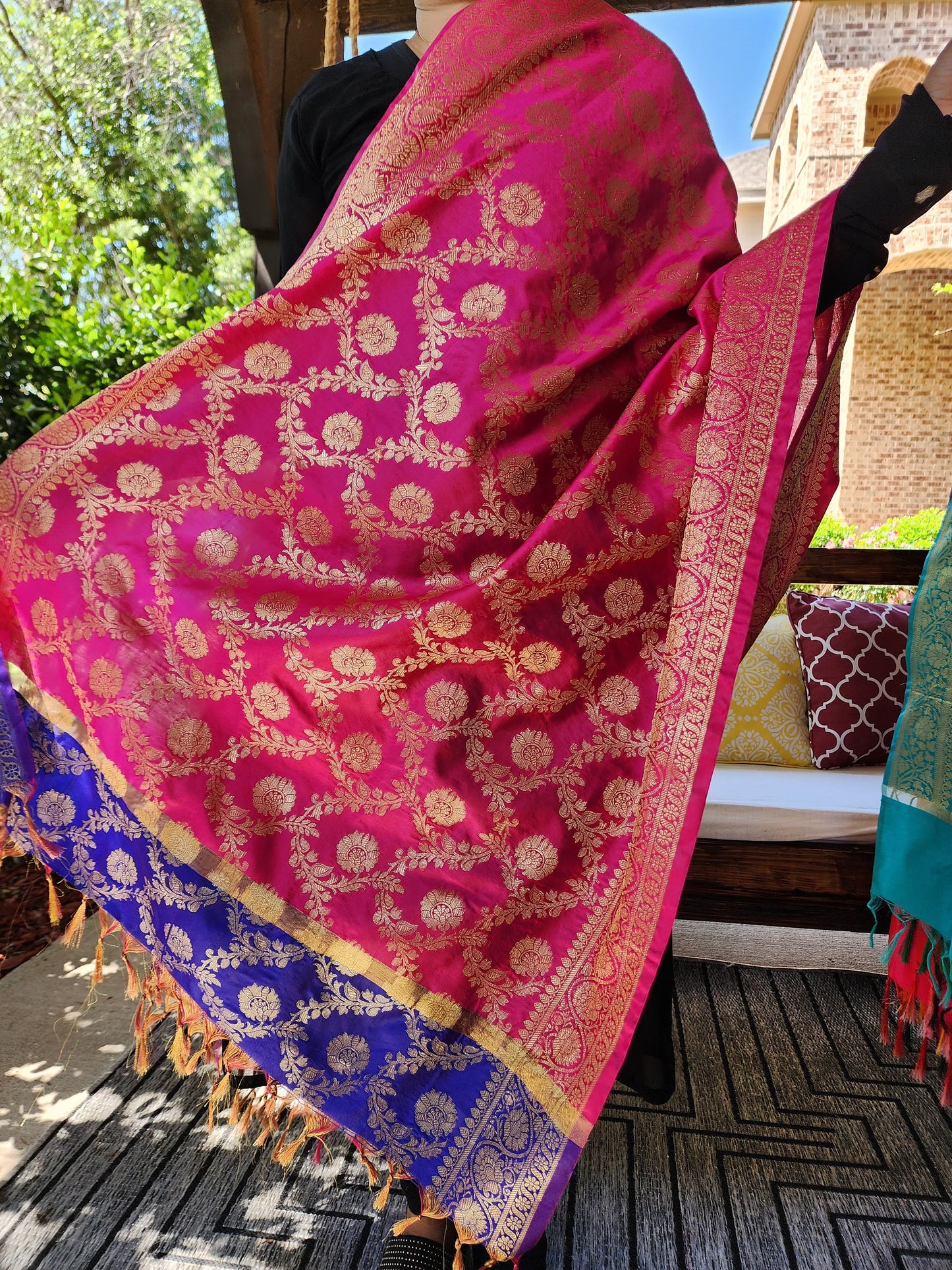 Banarasi Purple & Pink Dupatta with gold handweaving, Indian traditional and Festive designer dupatta, luxurious, soft to touch dupatta